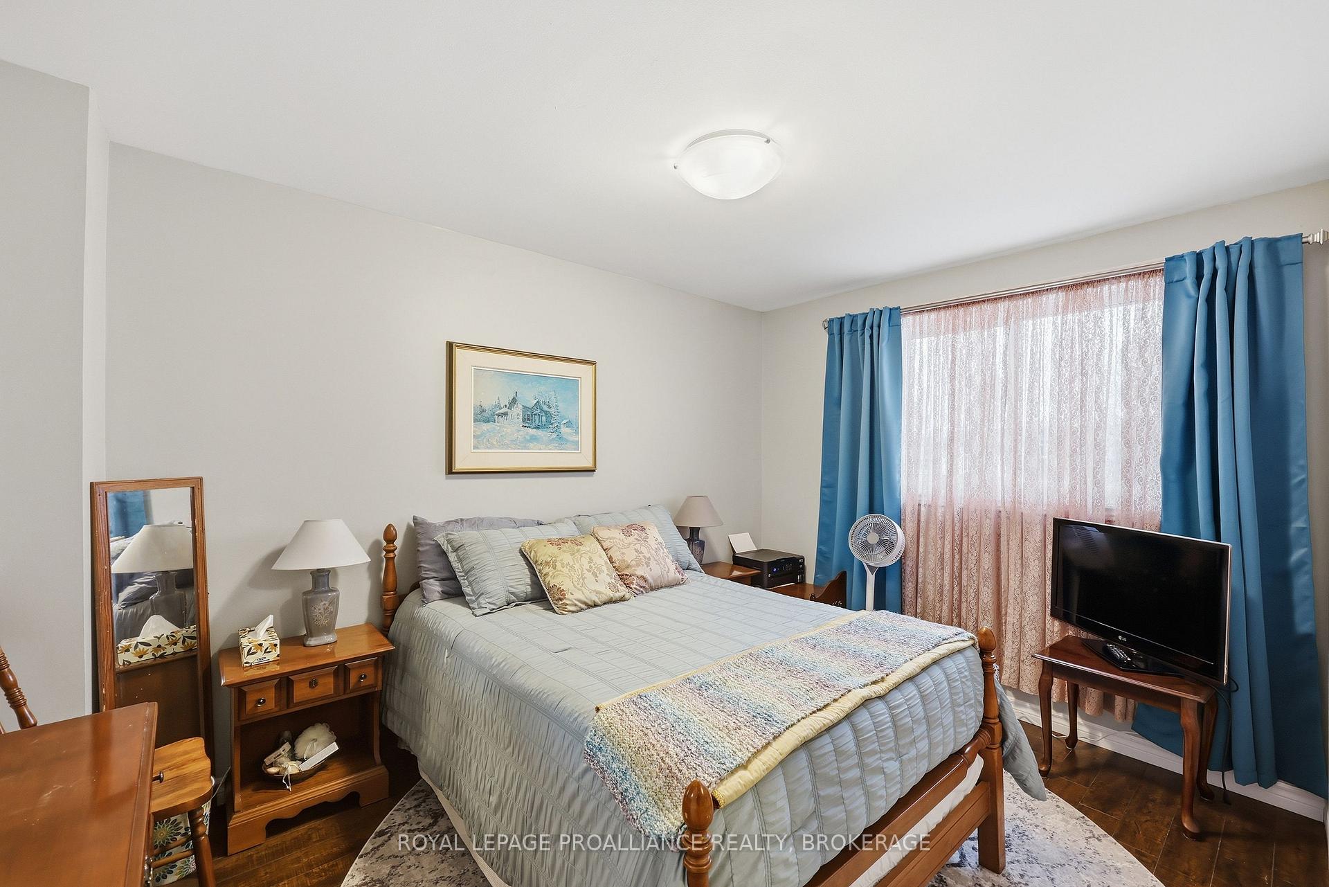 Photo 17 of Unit 9, 5 Winchester Drive, Greater Napanee, Greater Napanee — HOMEH