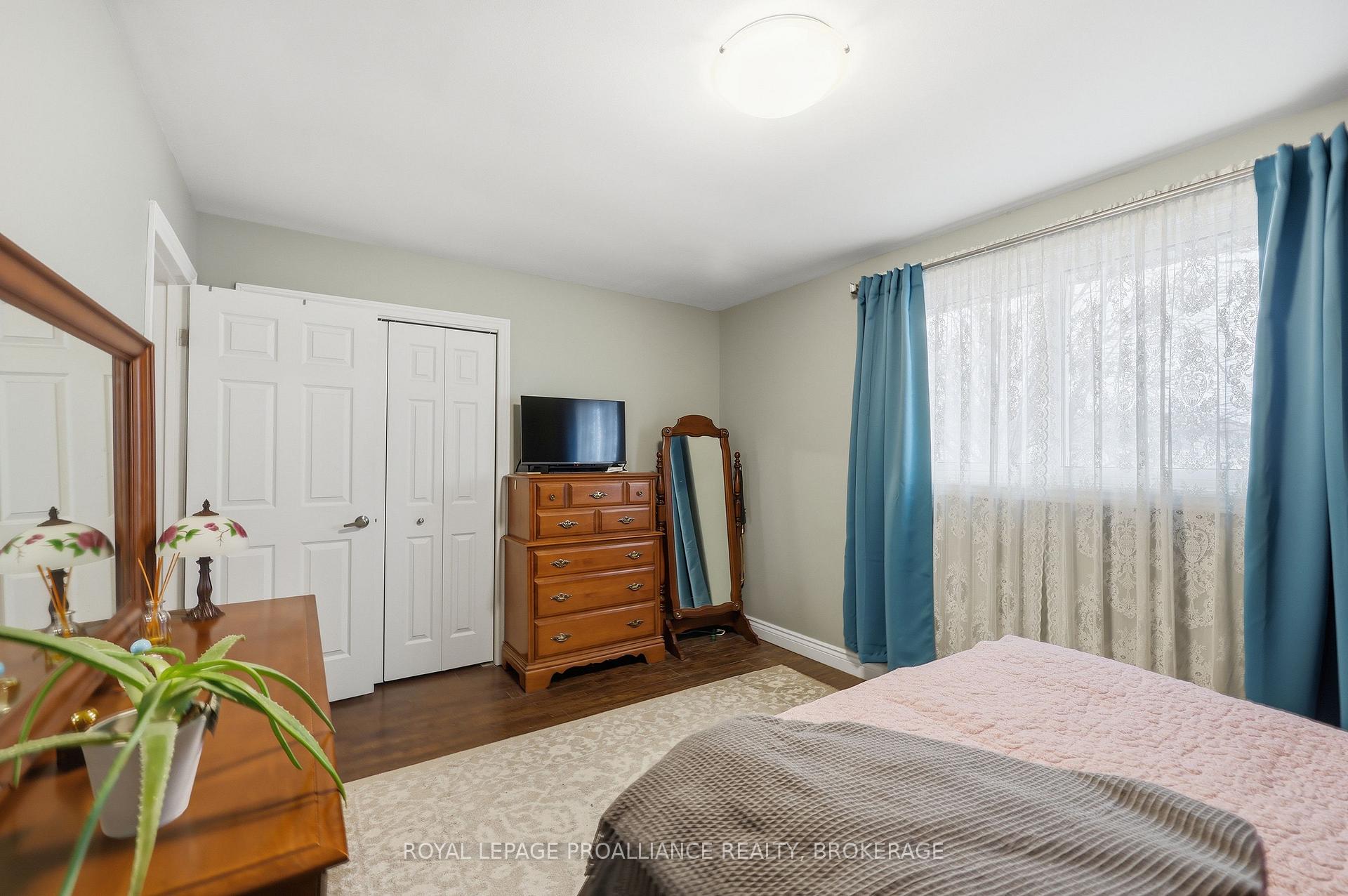 Photo 26 of Unit 9, 5 Winchester Drive, Greater Napanee, Greater Napanee — HOMEH