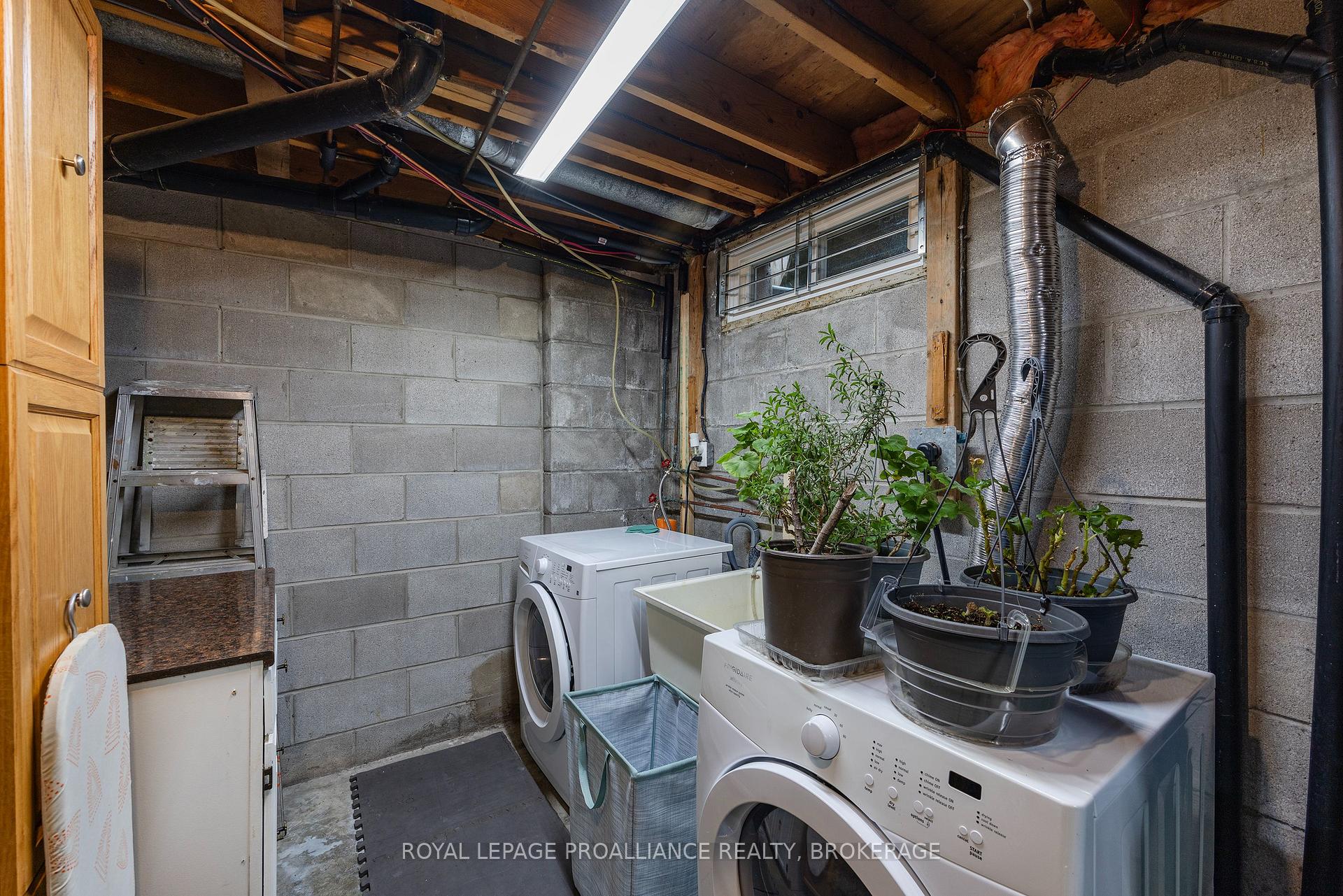 Photo 32 of Unit 9, 5 Winchester Drive, Greater Napanee, Greater Napanee — HOMEH