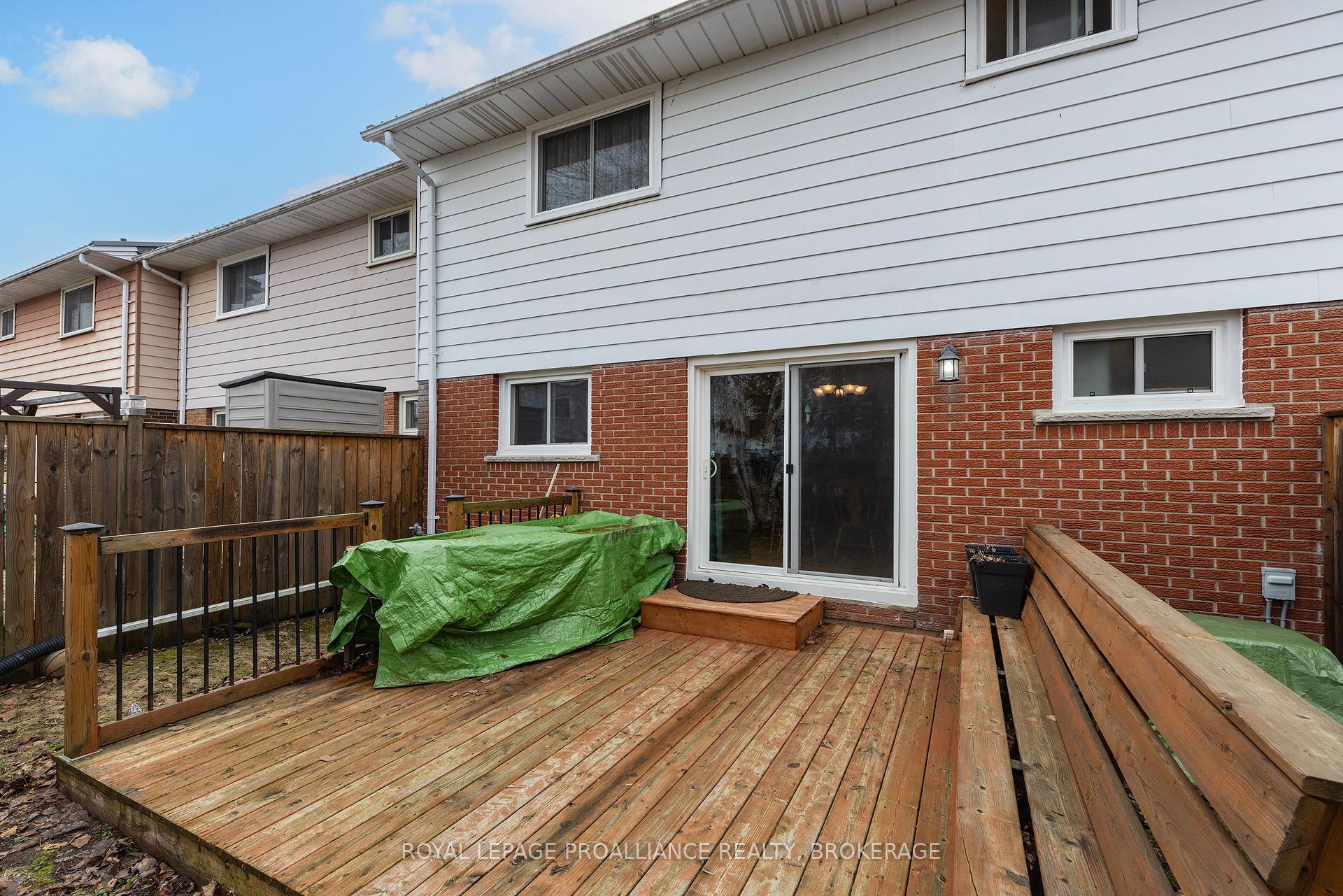Photo 34 of Unit 9, 5 Winchester Drive, Greater Napanee, Greater Napanee — HOMEH