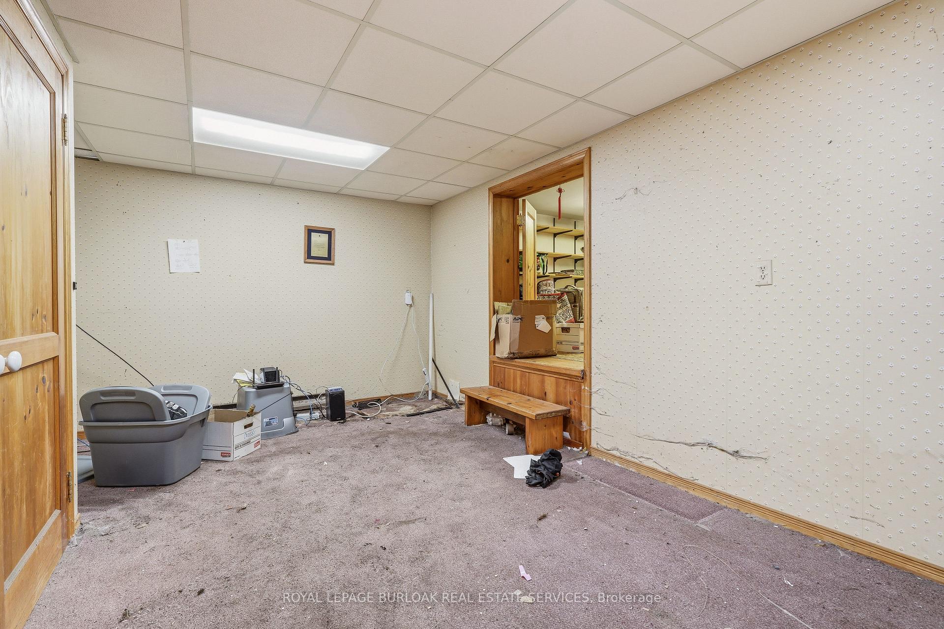 Photo 33 of 2150 East Street, Burlington, Rural Burlington — HOMEH
