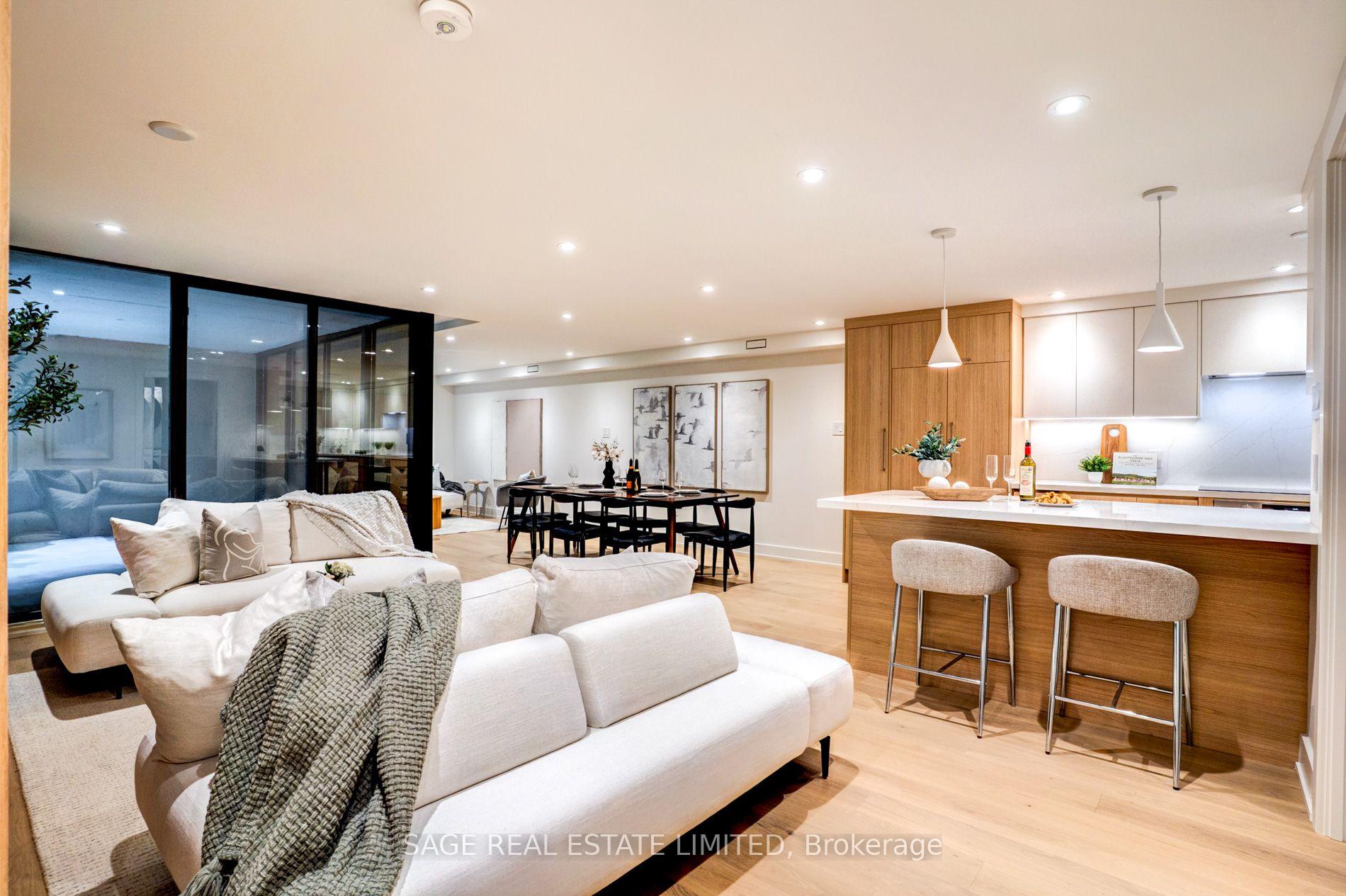 Photo 3 of Unit 408, 3900 Yonge Street, Toronto, Bedford Park-Nortown — HOMEH
