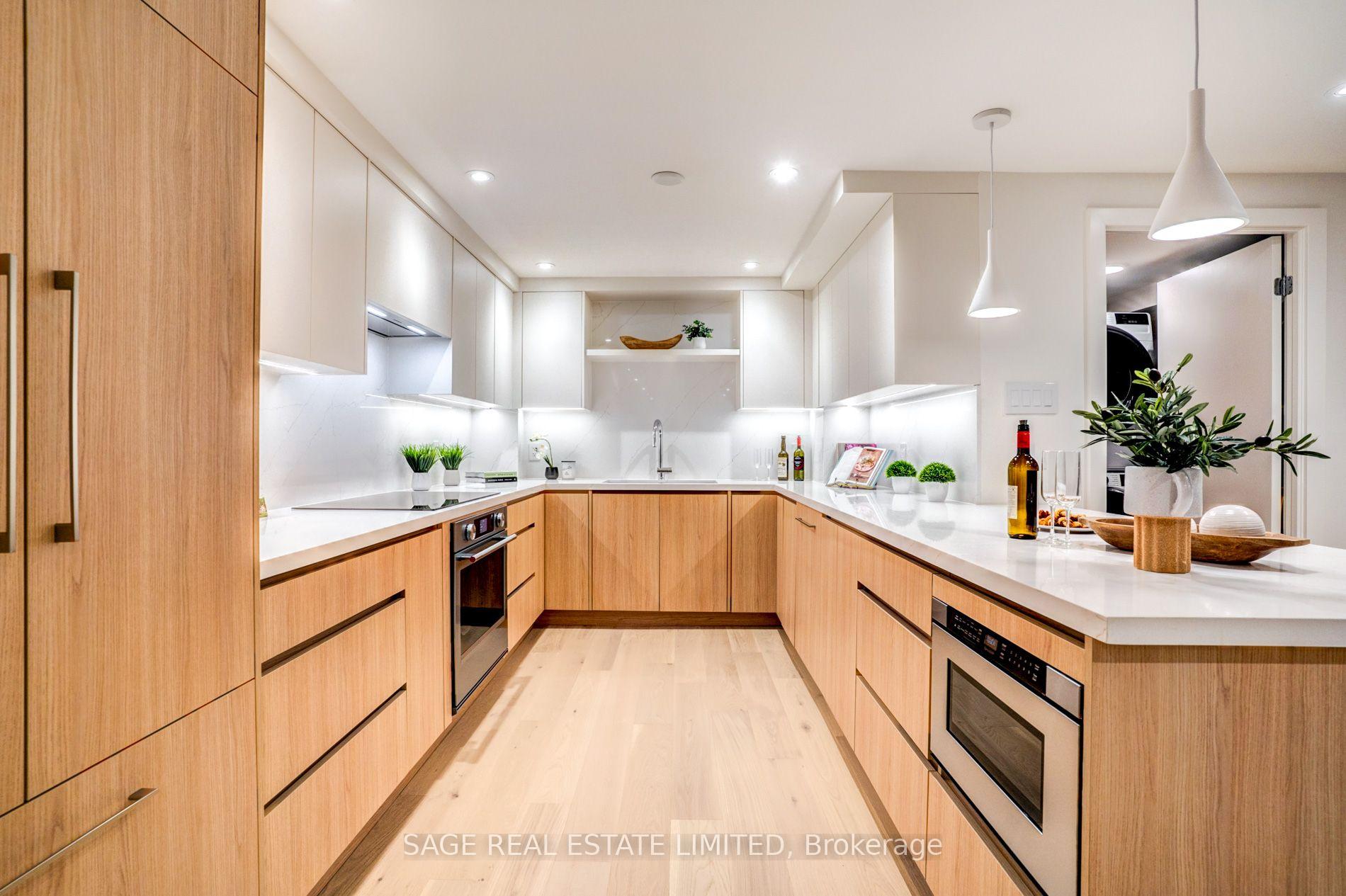 Photo 8 of Unit 408, 3900 Yonge Street, Toronto, Bedford Park-Nortown — HOMEH