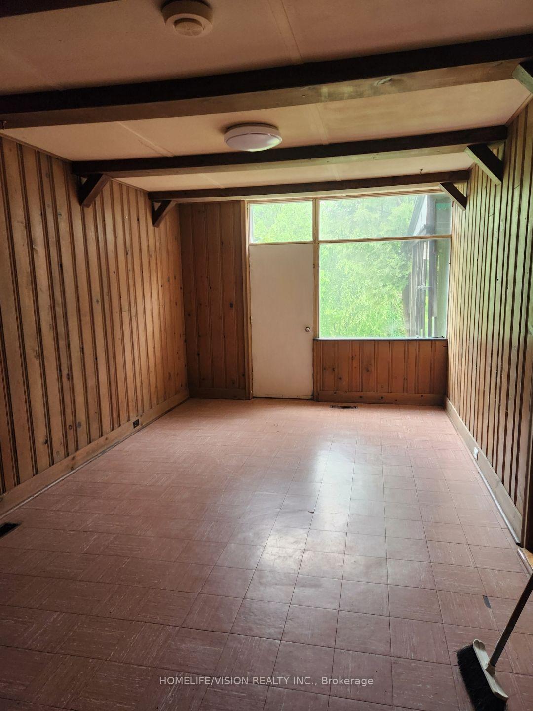 Photo 20 of 6 Brenham Crescent, North York, Newtonbrook East — HOMEH
