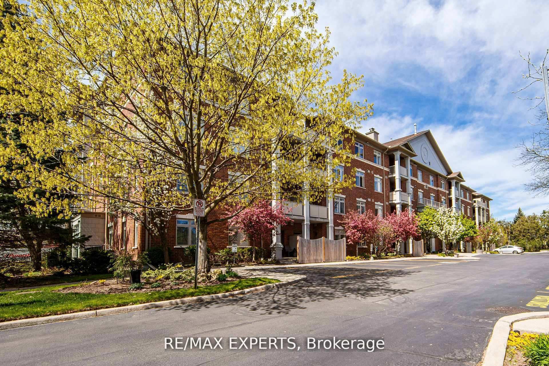 Photo 4 of Unit 102, 391 Plains Road E, Burlington, LaSalle — HOMEH