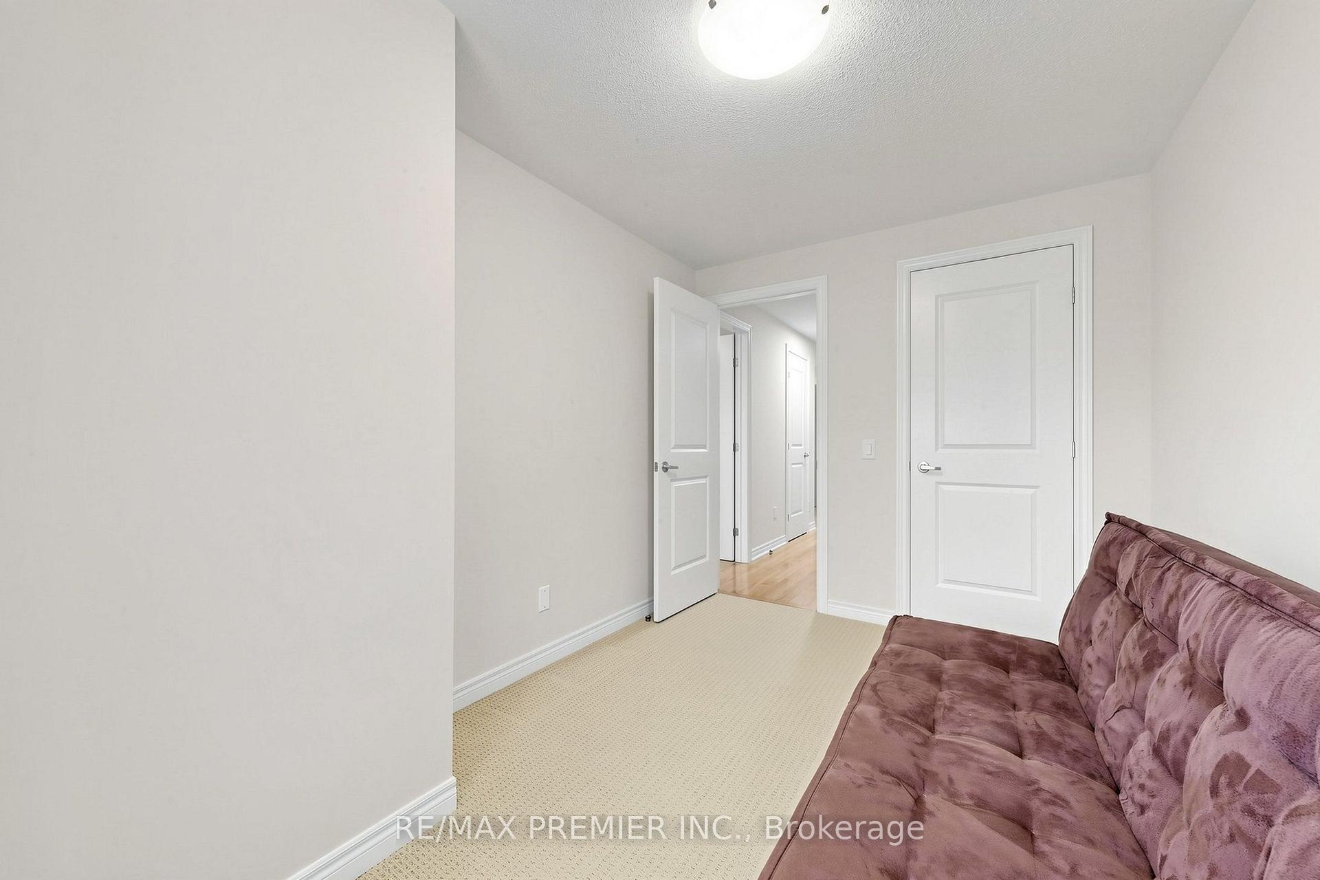 Photo 39 of 5 Hatton Garden Road, Vaughan, Vellore Village — HOMEH