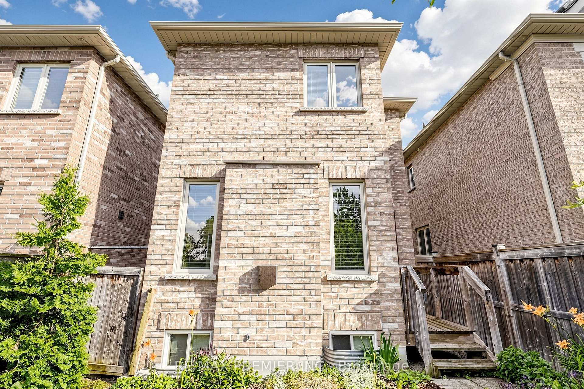 Photo 42 of 5 Hatton Garden Road, Vaughan, Vellore Village — HOMEH