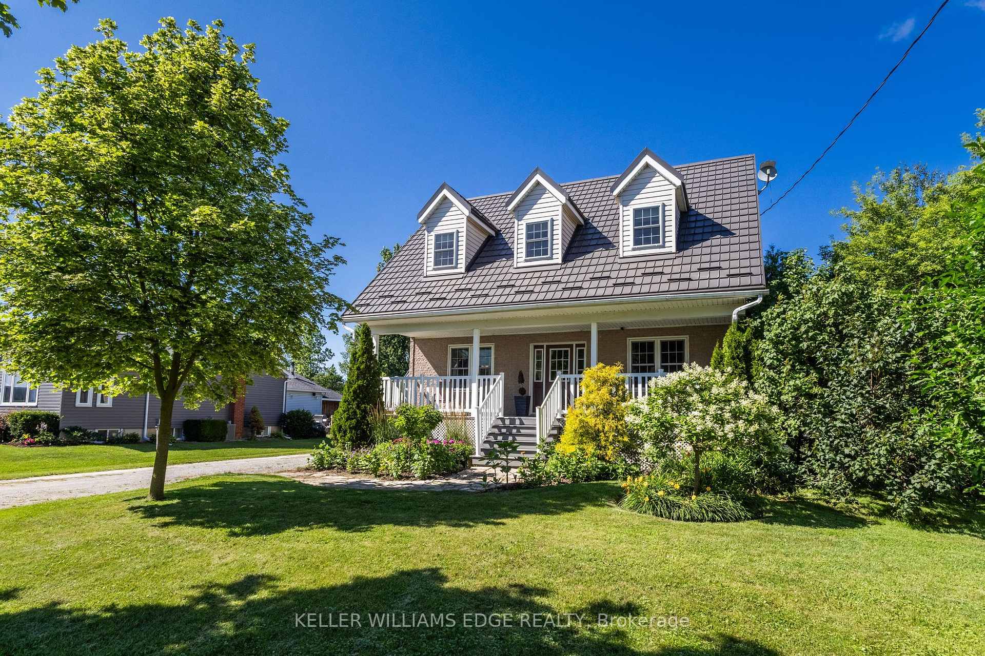 Photo 2 of 5276 Dickenson Road E, Hamilton, Rural Glanbrook — HOMEH