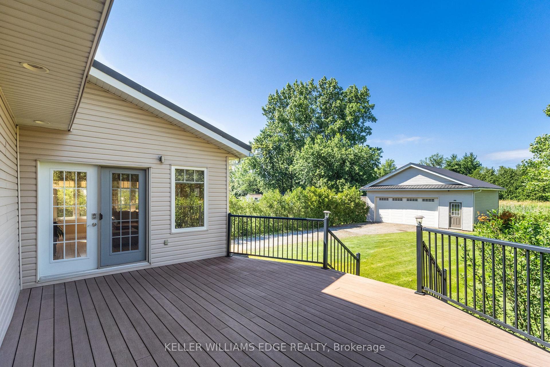 Photo 10 of 5276 Dickenson Road E, Hamilton, Rural Glanbrook — HOMEH