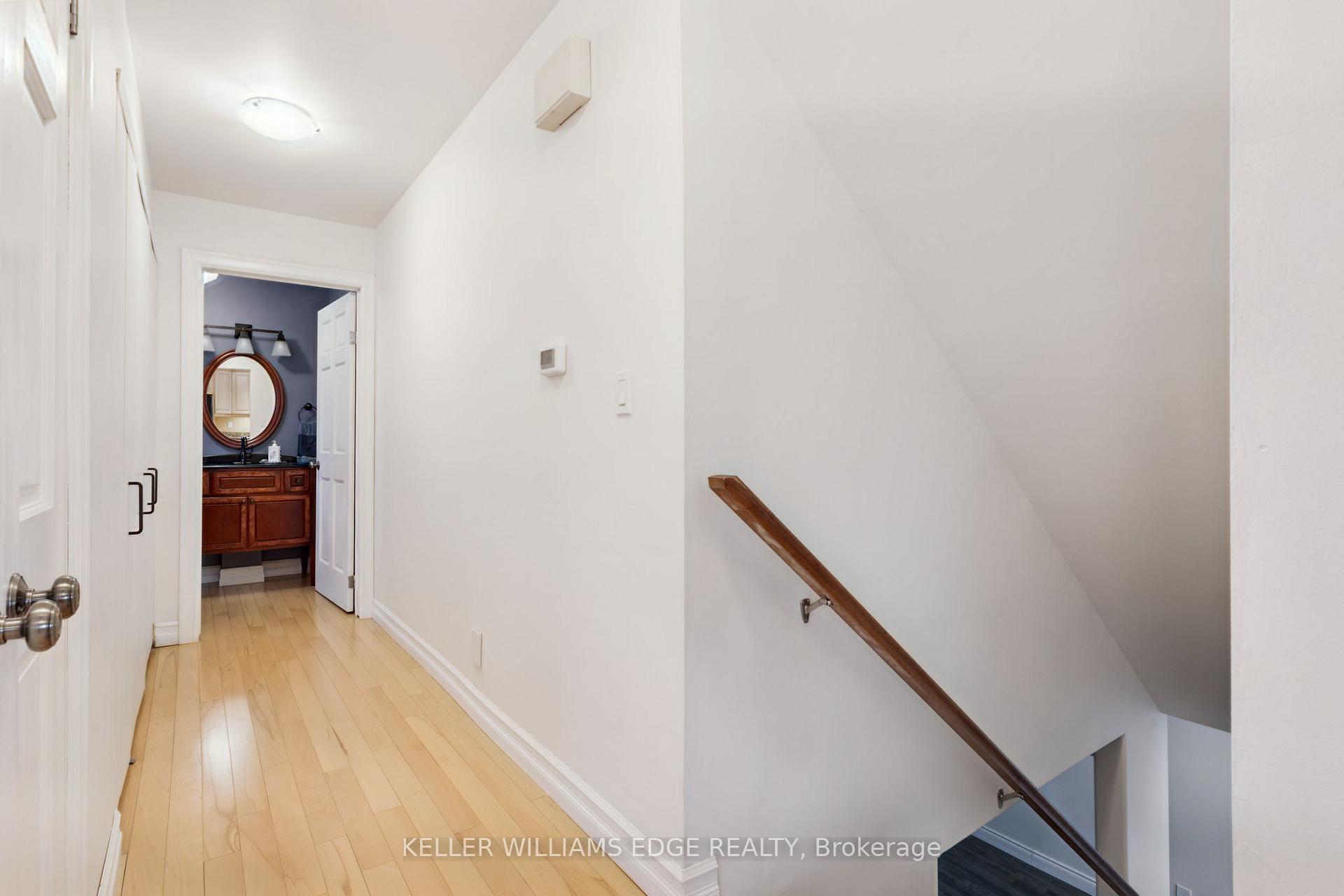Photo 16 of 5276 Dickenson Road E, Hamilton, Rural Glanbrook — HOMEH