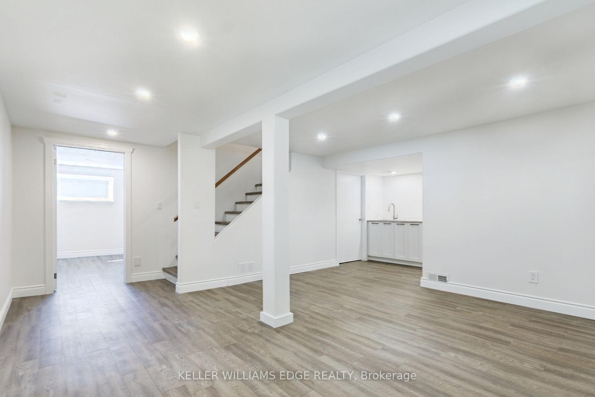 Photo 32 of 5276 Dickenson Road E, Hamilton, Rural Glanbrook — HOMEH
