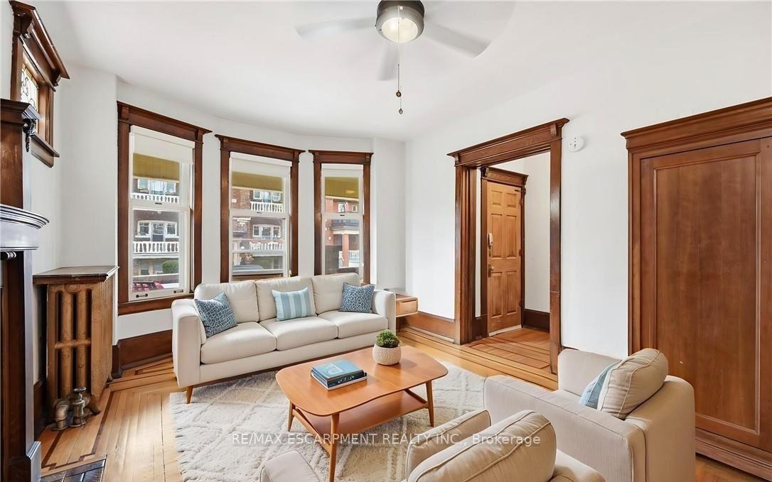Photo 3 of 81 Carrick Avenue, Hamilton, Stipley — HOMEH
