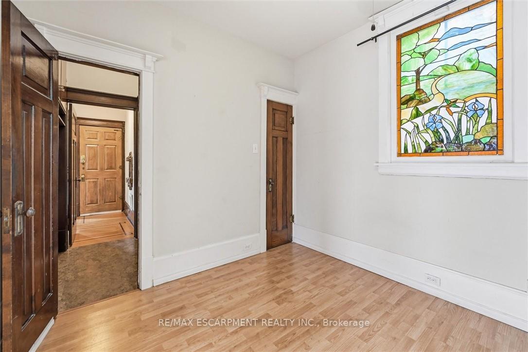 Photo 12 of 81 Carrick Avenue, Hamilton, Stipley — HOMEH