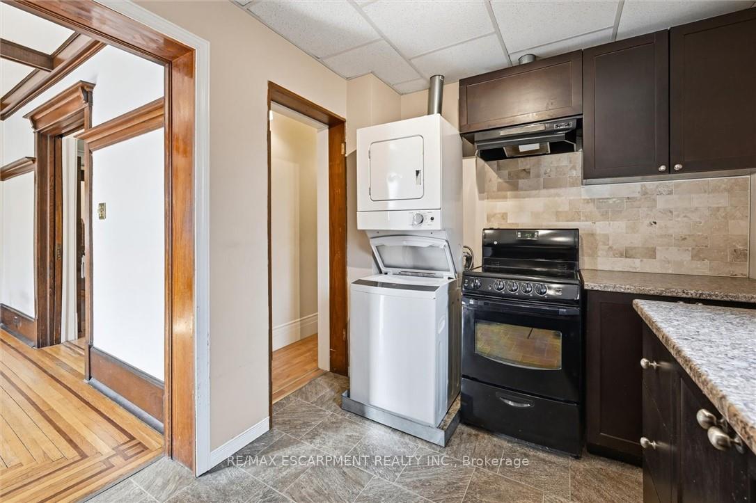 Photo 15 of 81 Carrick Avenue, Hamilton, Stipley — HOMEH