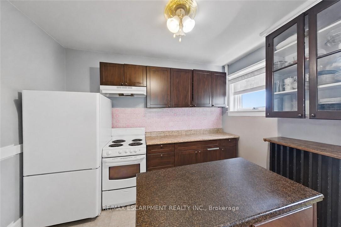 Photo 28 of 81 Carrick Avenue, Hamilton, Stipley — HOMEH
