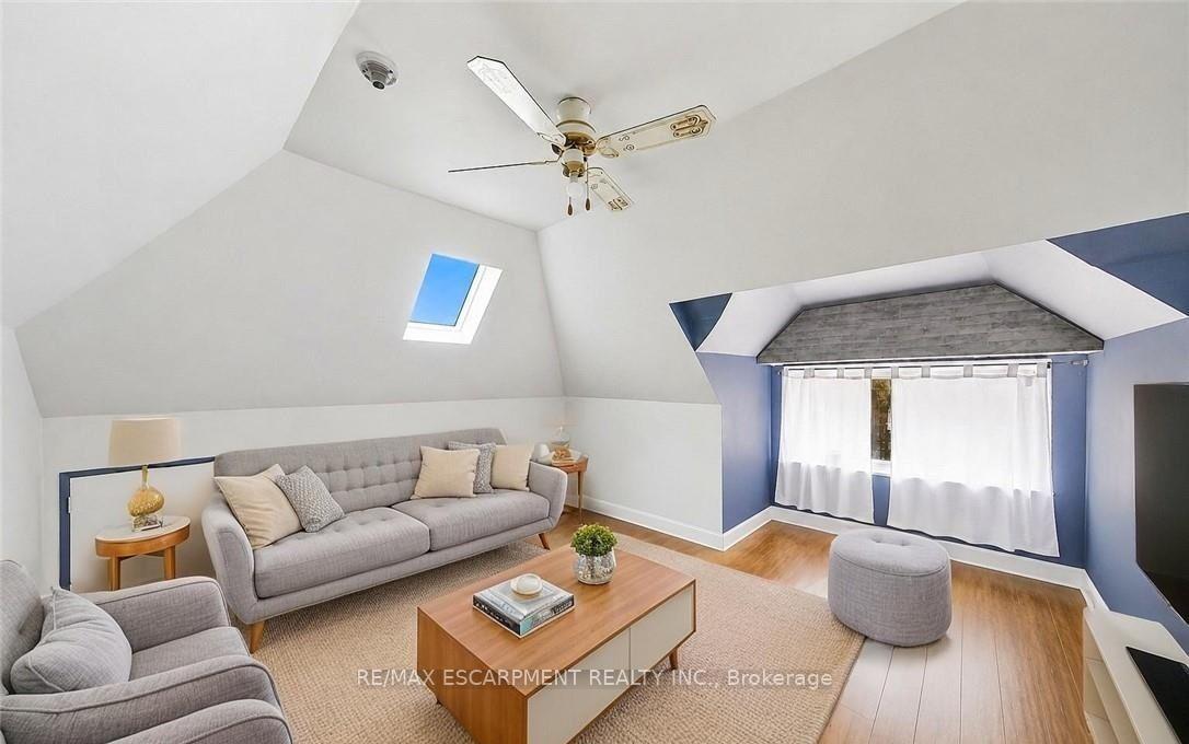 Photo 33 of 81 Carrick Avenue, Hamilton, Stipley — HOMEH