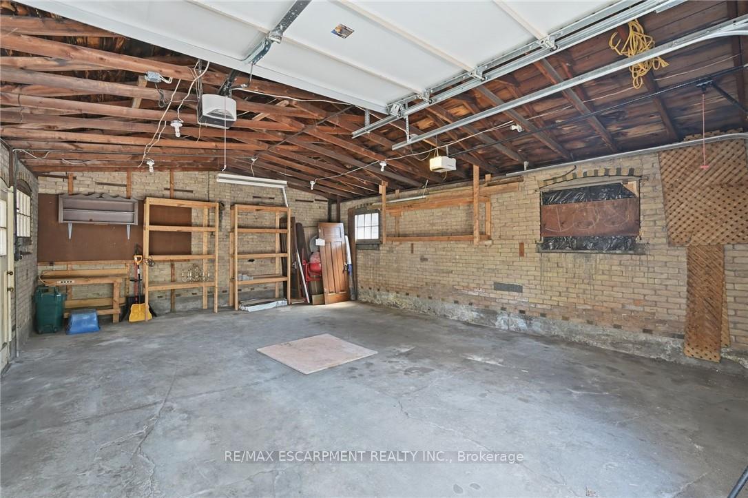 Photo 41 of 81 Carrick Avenue, Hamilton, Stipley — HOMEH