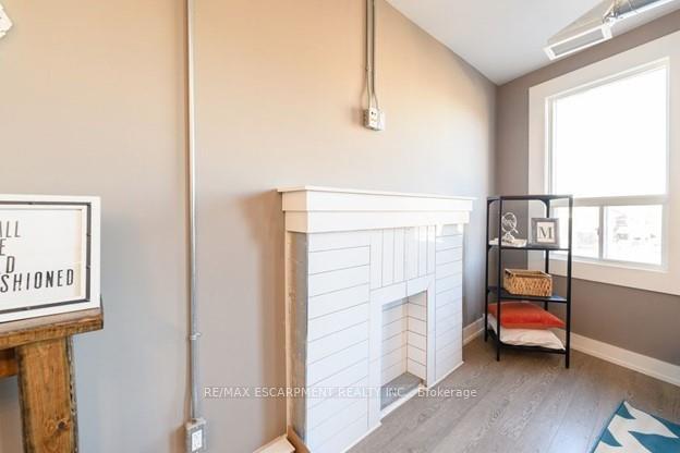 Photo 5 of Unit 1006, 1000 King Street E, Hamilton, Stipley — HOMEH