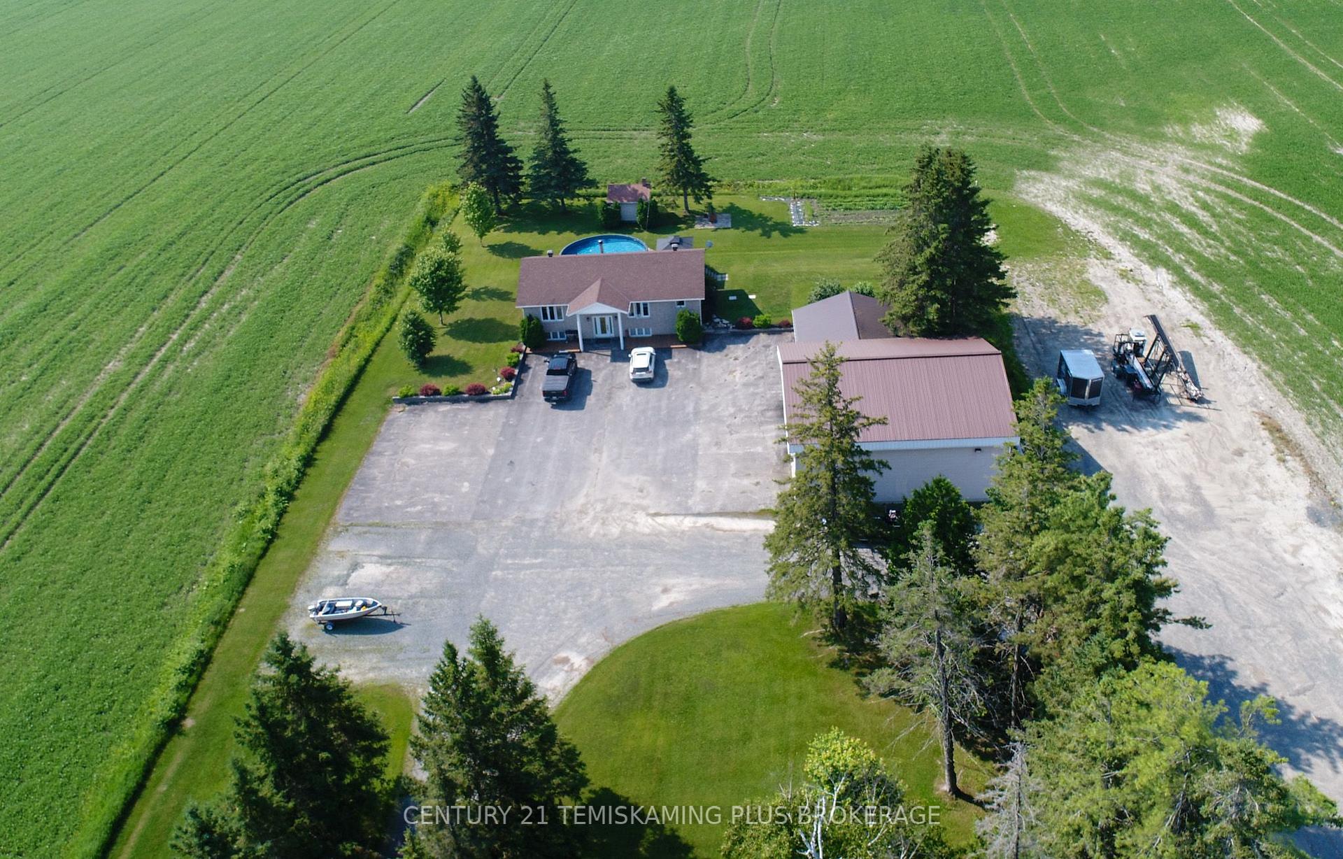 Photo 2 of 145128 Hilliardton Road, Armstrong, Earlton — HOMEH