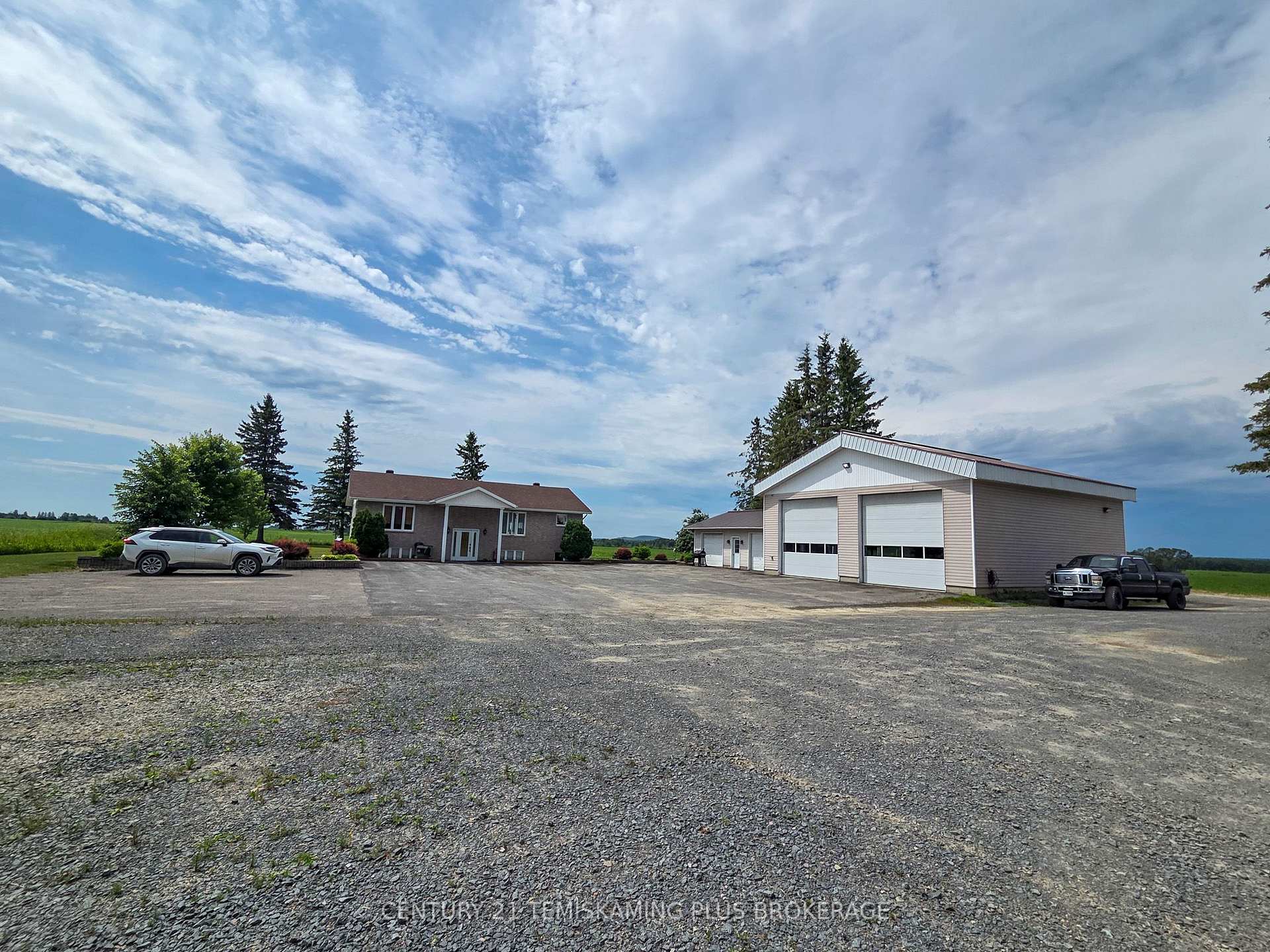 Photo 4 of 145128 Hilliardton Road, Armstrong, Earlton — HOMEH