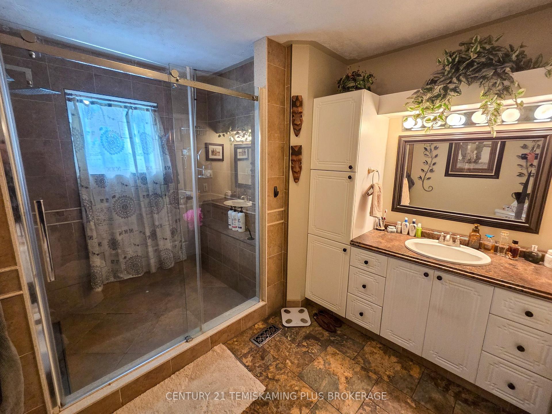Photo 15 of 145128 Hilliardton Road, Armstrong, Earlton — HOMEH