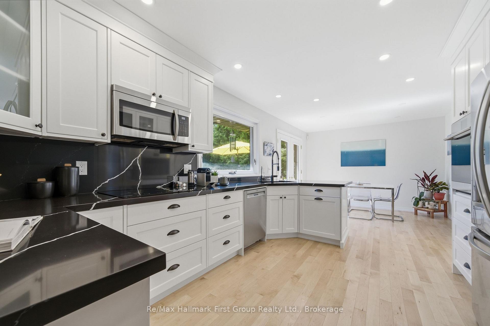 Photo 8 of 2772 Division Street N, Hamilton Township, Rural Hamilton — HOMEH
