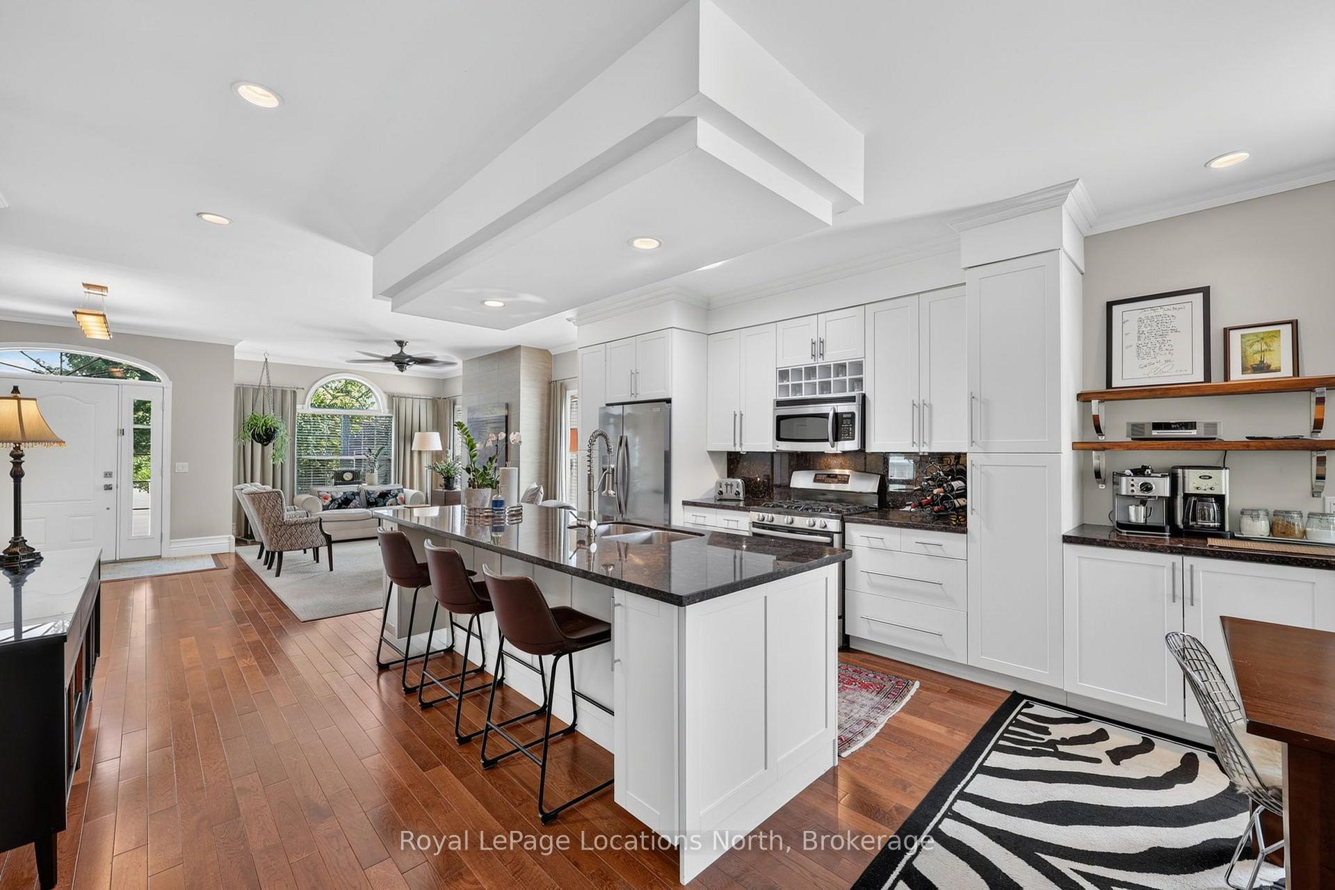 Photo 9 of 85 Findlay Drive, Collingwood — HOMEH