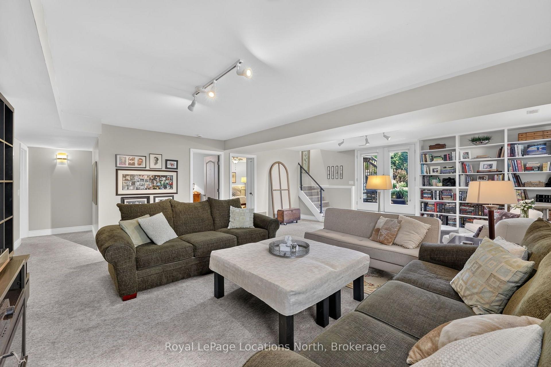Photo 29 of 85 Findlay Drive, Collingwood — HOMEH