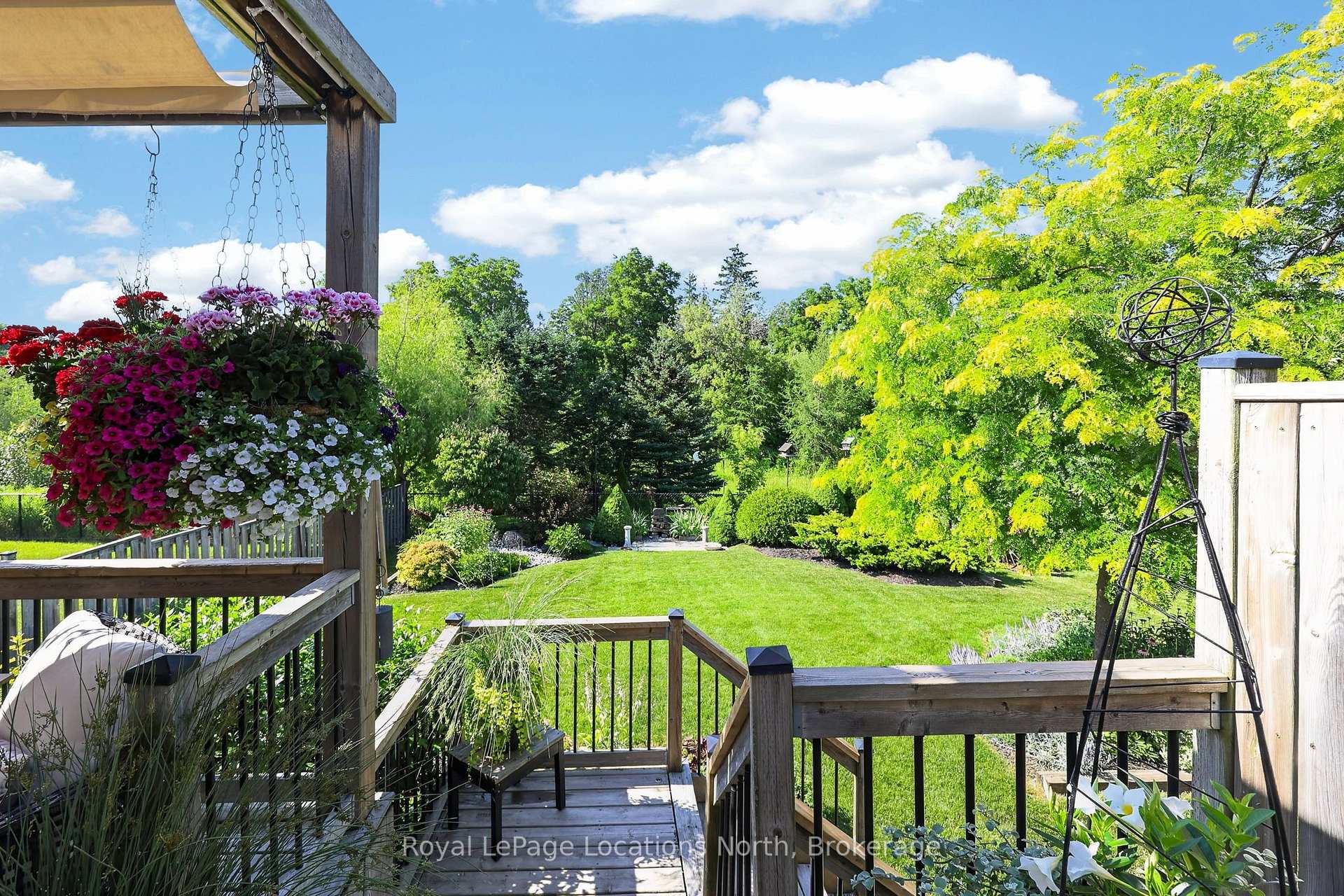 Photo 40 of 85 Findlay Drive, Collingwood — HOMEH