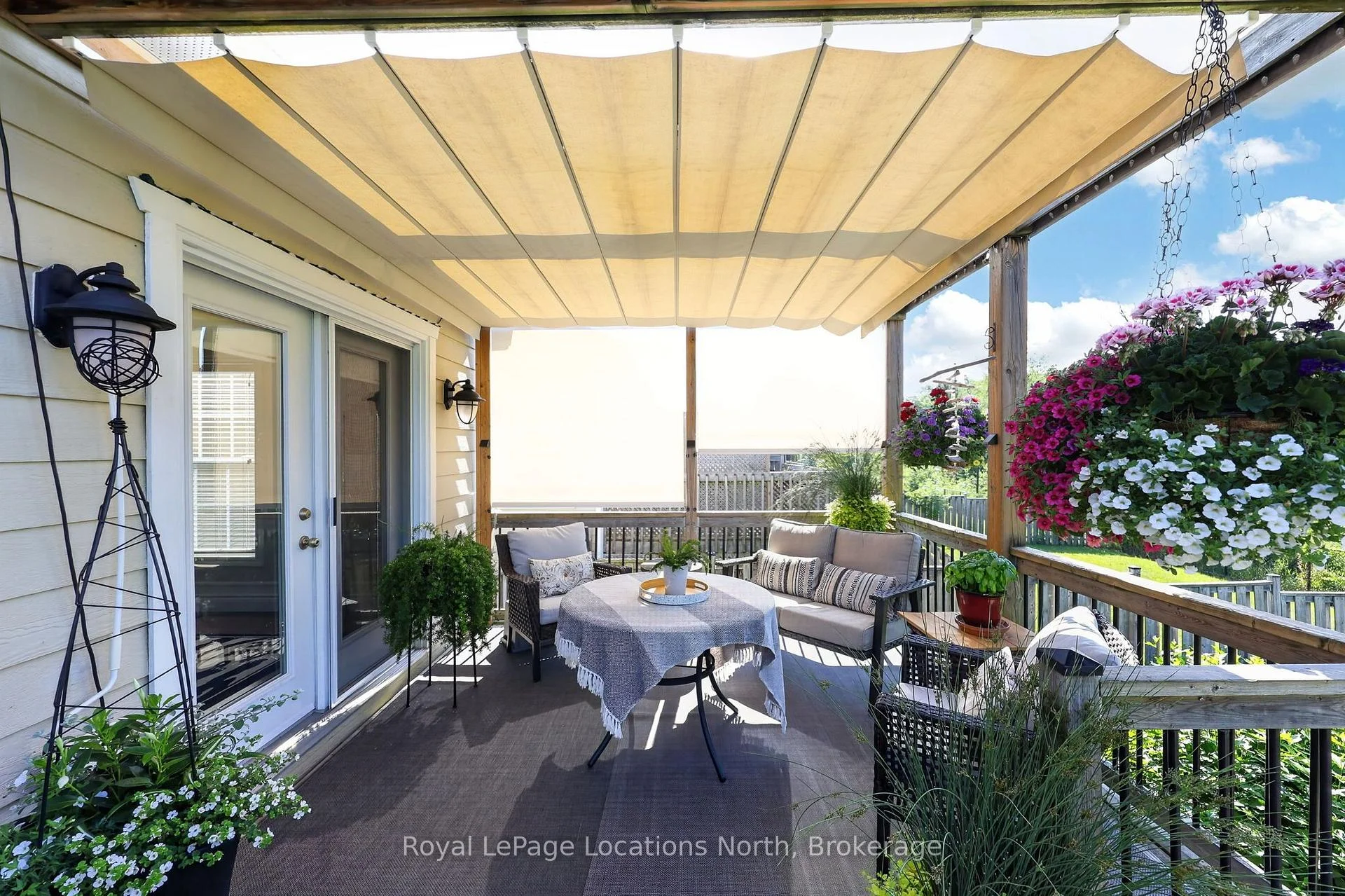 Photo 16 of 85 Findlay Drive, Collingwood — HOMEH