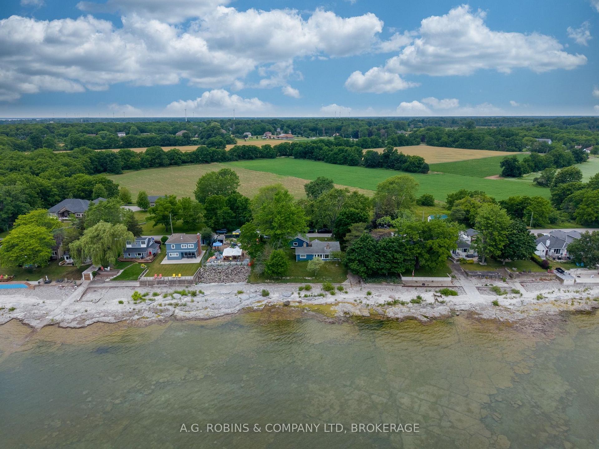 Photo 4 of 11251 Harbourview Road, Wainfleet, Lakeshore — HOMEH