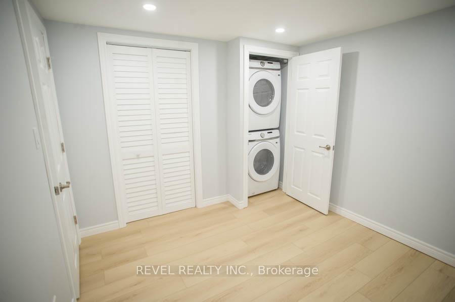 Photo 11 of Unit 3, 415 Chatham Street, Brantford, East Ward — HOMEH