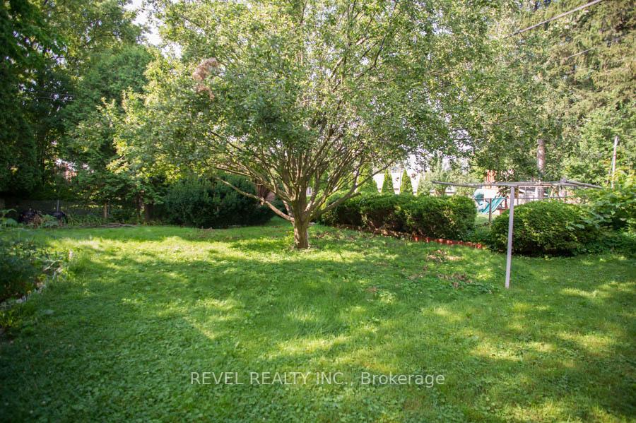 Photo 15 of Unit 3, 415 Chatham Street, Brantford, East Ward — HOMEH