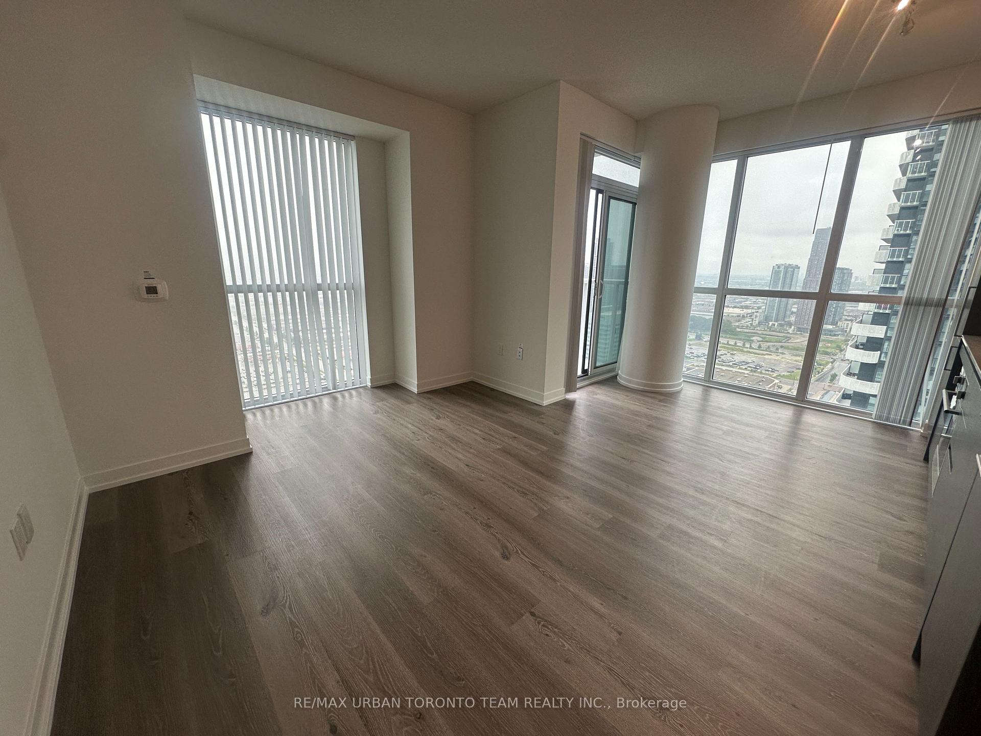 Photo 3 of Unit 4112, 225 Commerce Street, Vaughan, Vaughan Corporate Centre — HOMEH