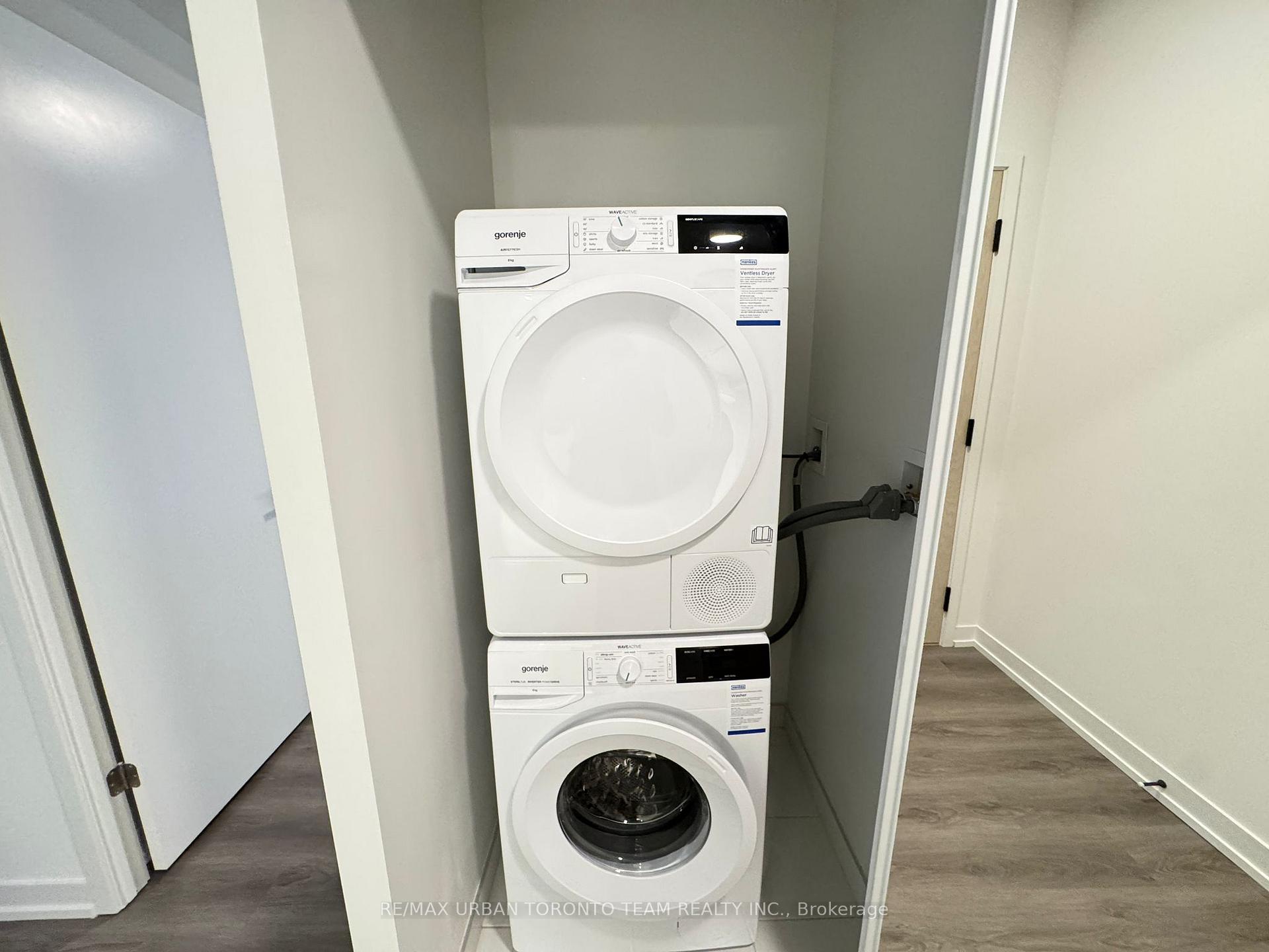 Photo 13 of Unit 4112, 225 Commerce Street, Vaughan, Vaughan Corporate Centre — HOMEH