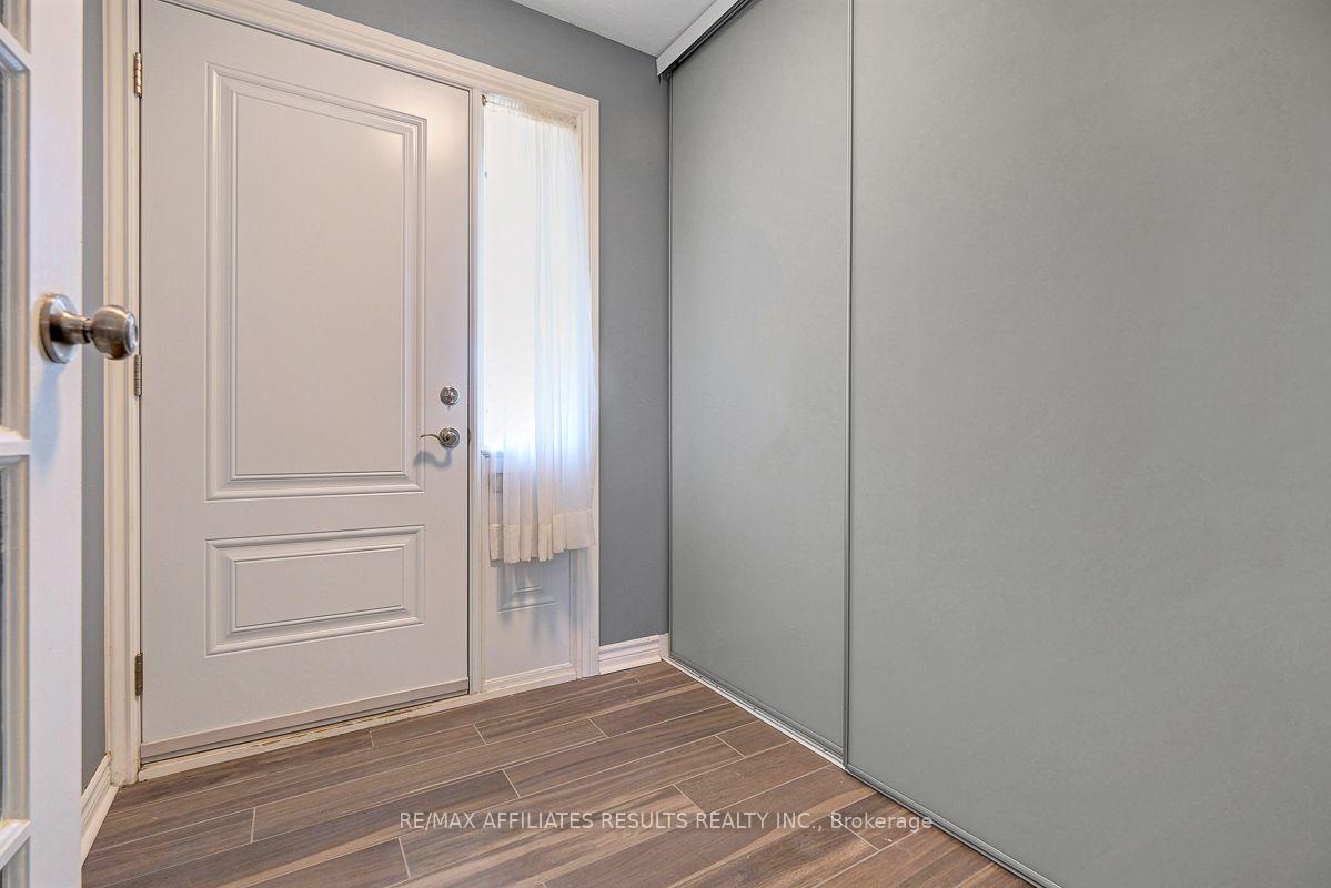 Photo 3 of Unit 94, 73 McClintock Way, Ottawa, Kanata - Katimavik — HOMEH