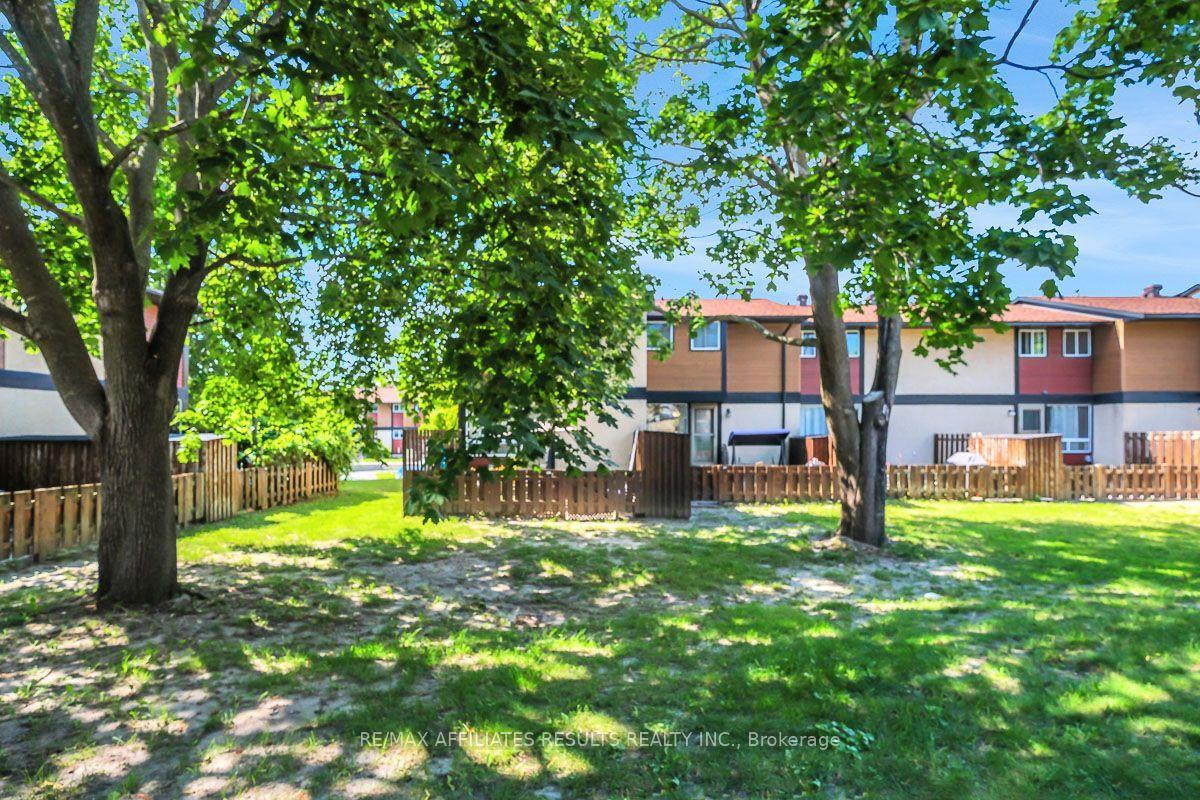 Photo 38 of Unit 94, 73 McClintock Way, Ottawa, Kanata - Katimavik — HOMEH