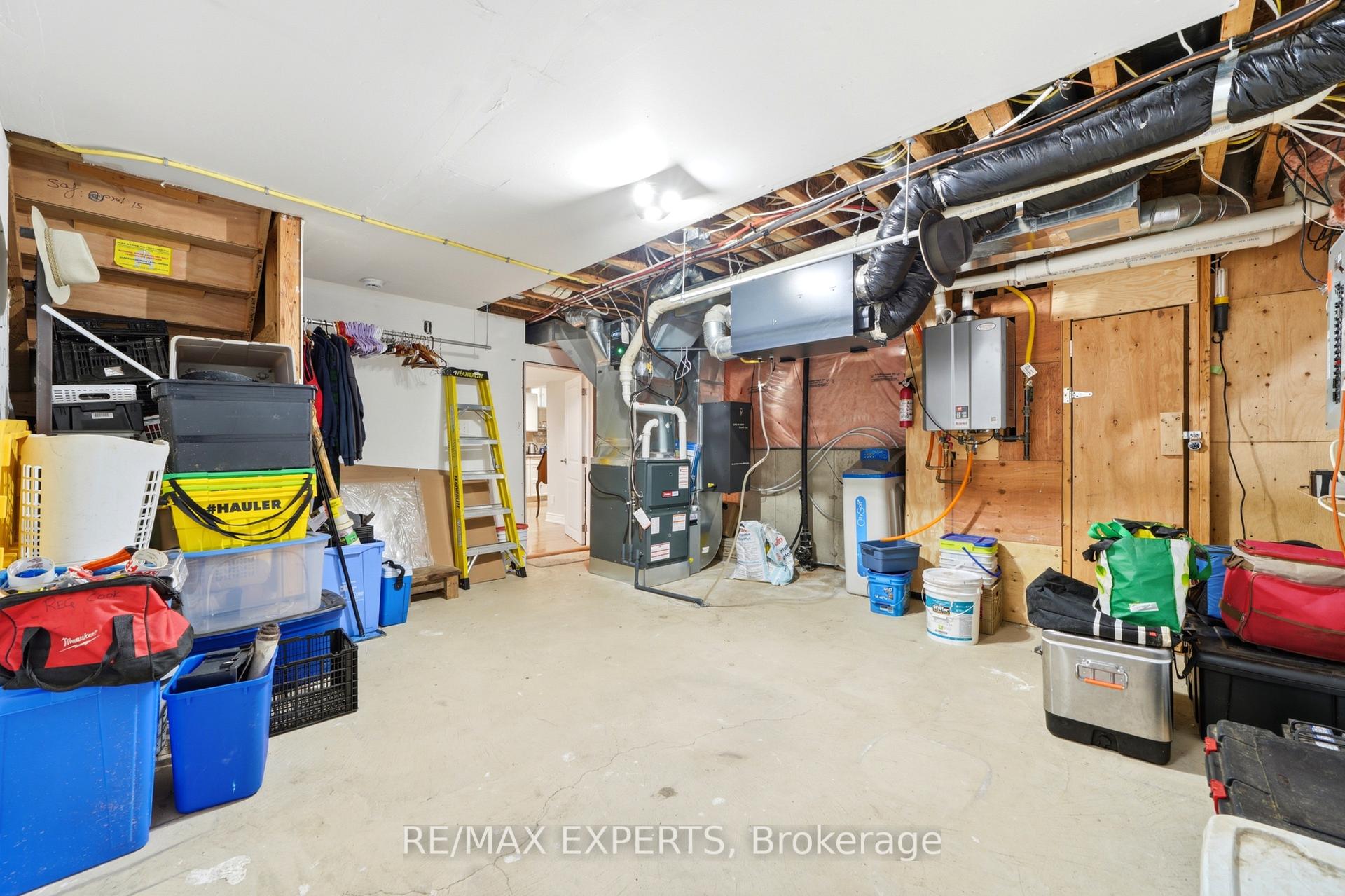 Photo 29 of 27 Kidd Crescent, New Tecumseth, Alliston — HOMEH
