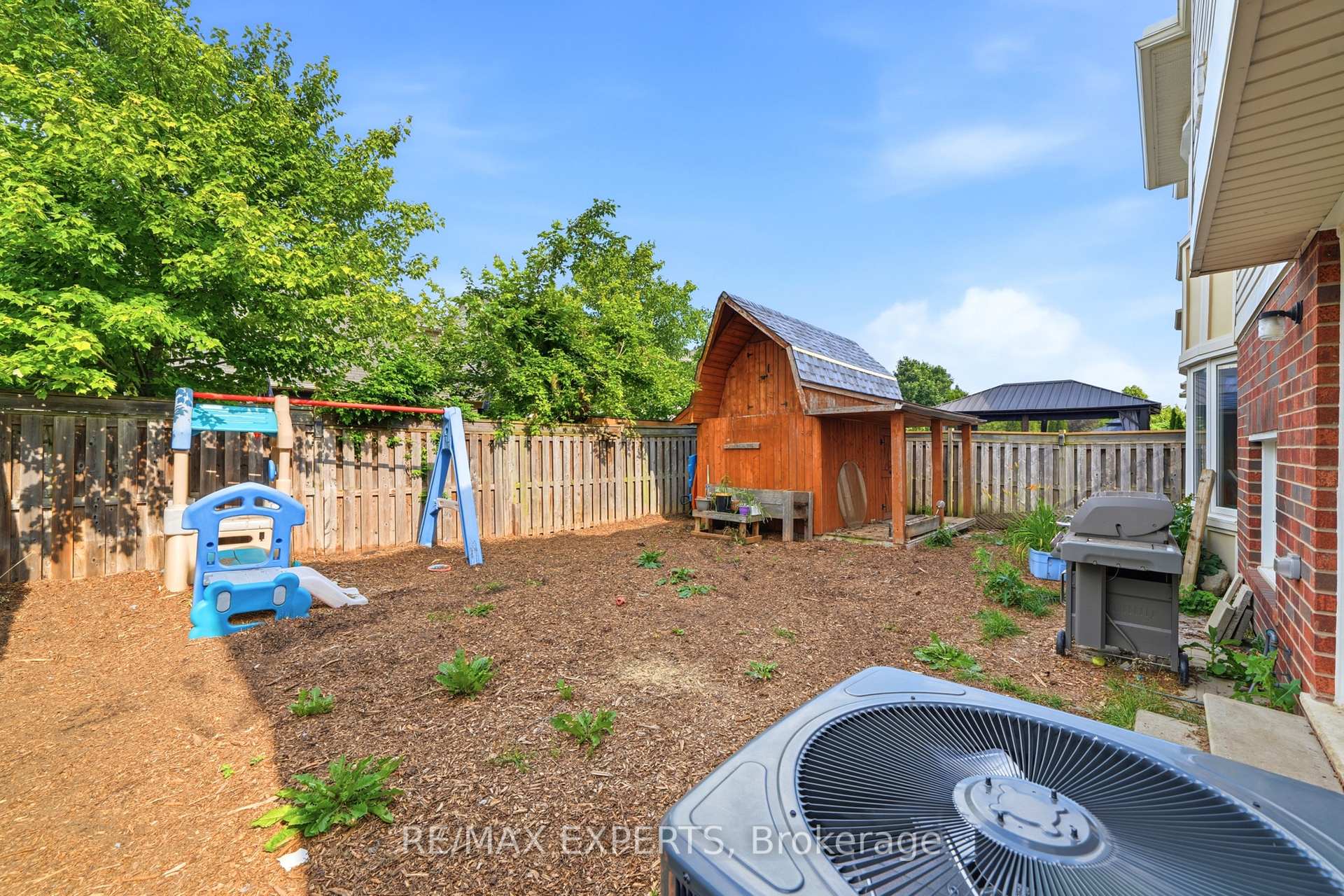 Photo 35 of 27 Kidd Crescent, New Tecumseth, Alliston — HOMEH