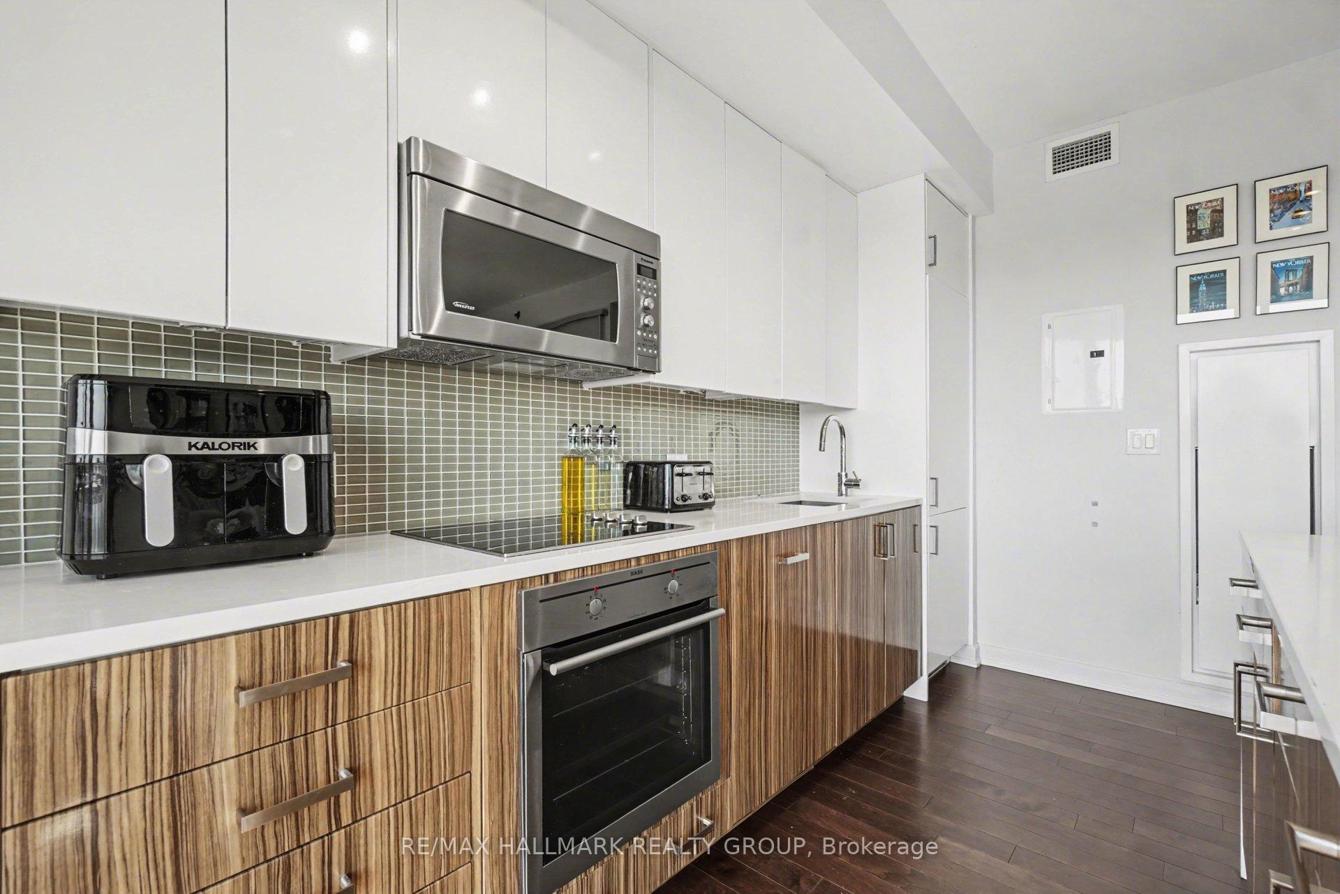 Photo 10 of Unit 1208, 300 Lisgar Street, Ottawa, Ottawa Centre — HOMEH