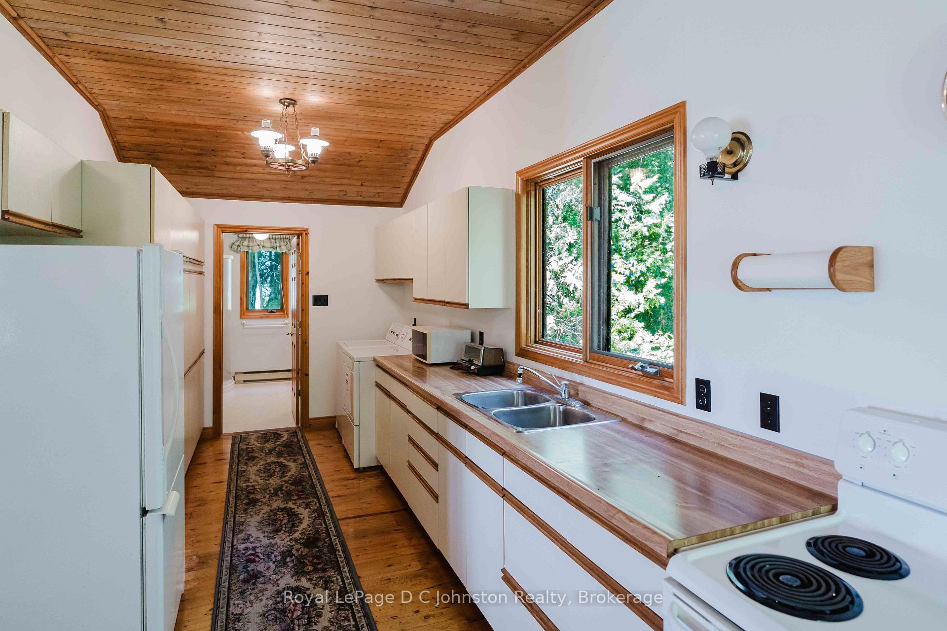 Photo 18 of 140 Hea Road, South Bruce Peninsula — HOMEH
