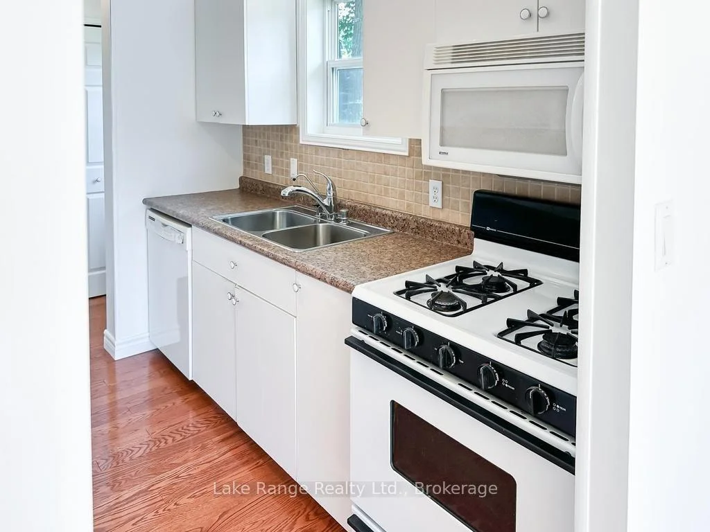 Photo 26 of 8 Cherokee Lane E, Ashfield-Colborne-Wawanosh, Colborne — HOMEH
