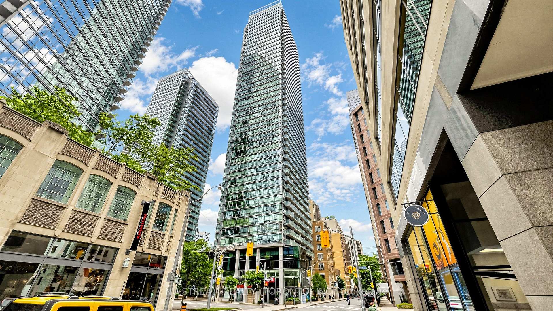 Front of Unit 4407, 38 Grenville Street
