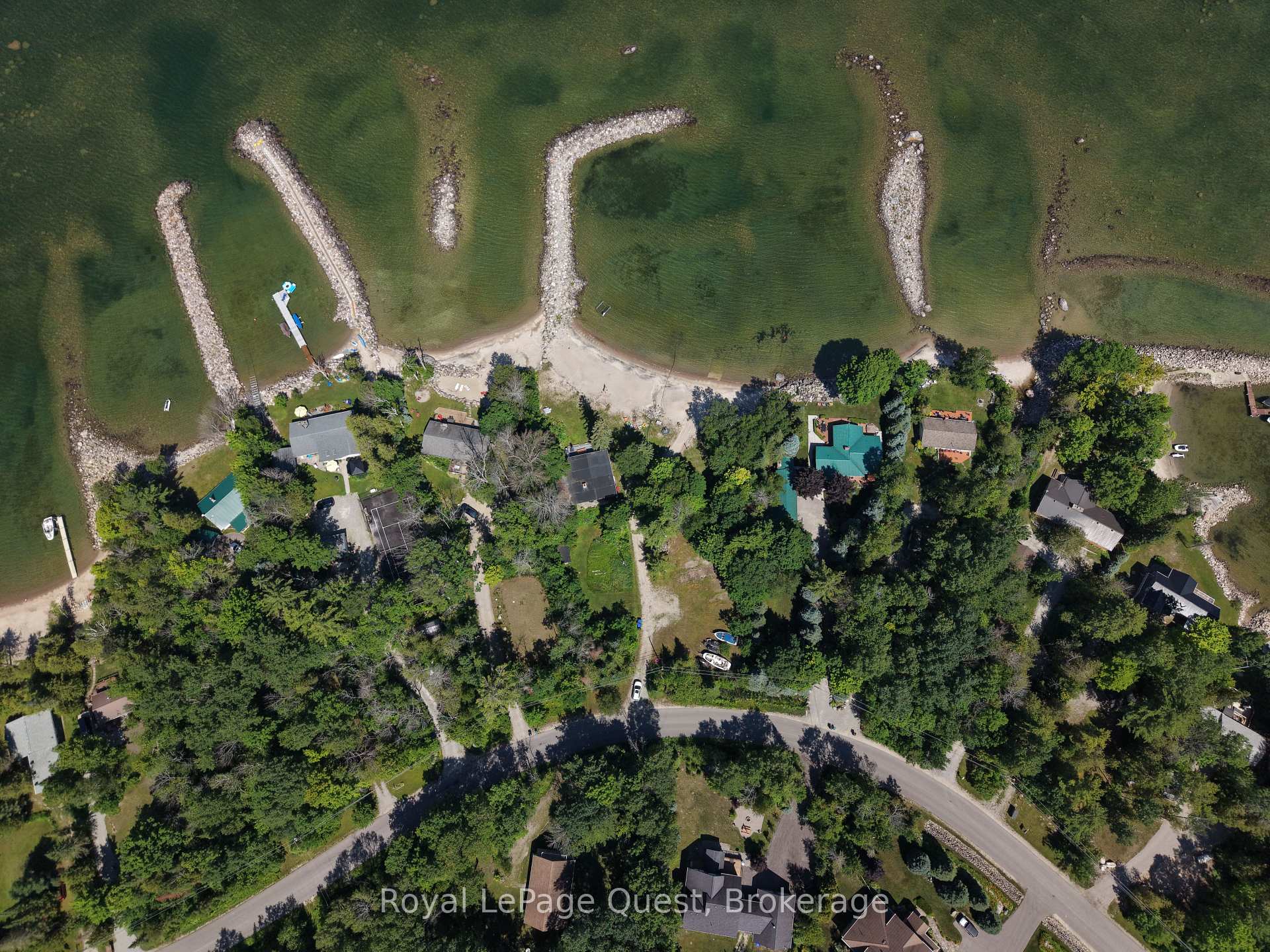 Photo 8 of 430 Silver Birch Drive, Tiny, Rural Tiny — HOMEH