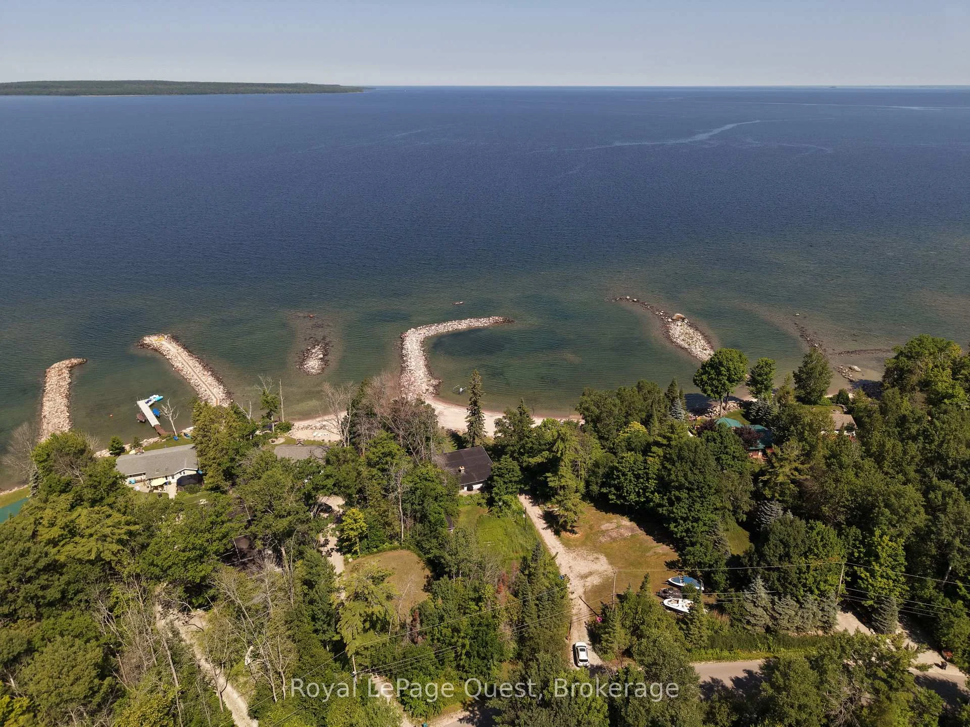 Photo 6 of 430 Silver Birch Drive, Tiny, Rural Tiny — HOMEH