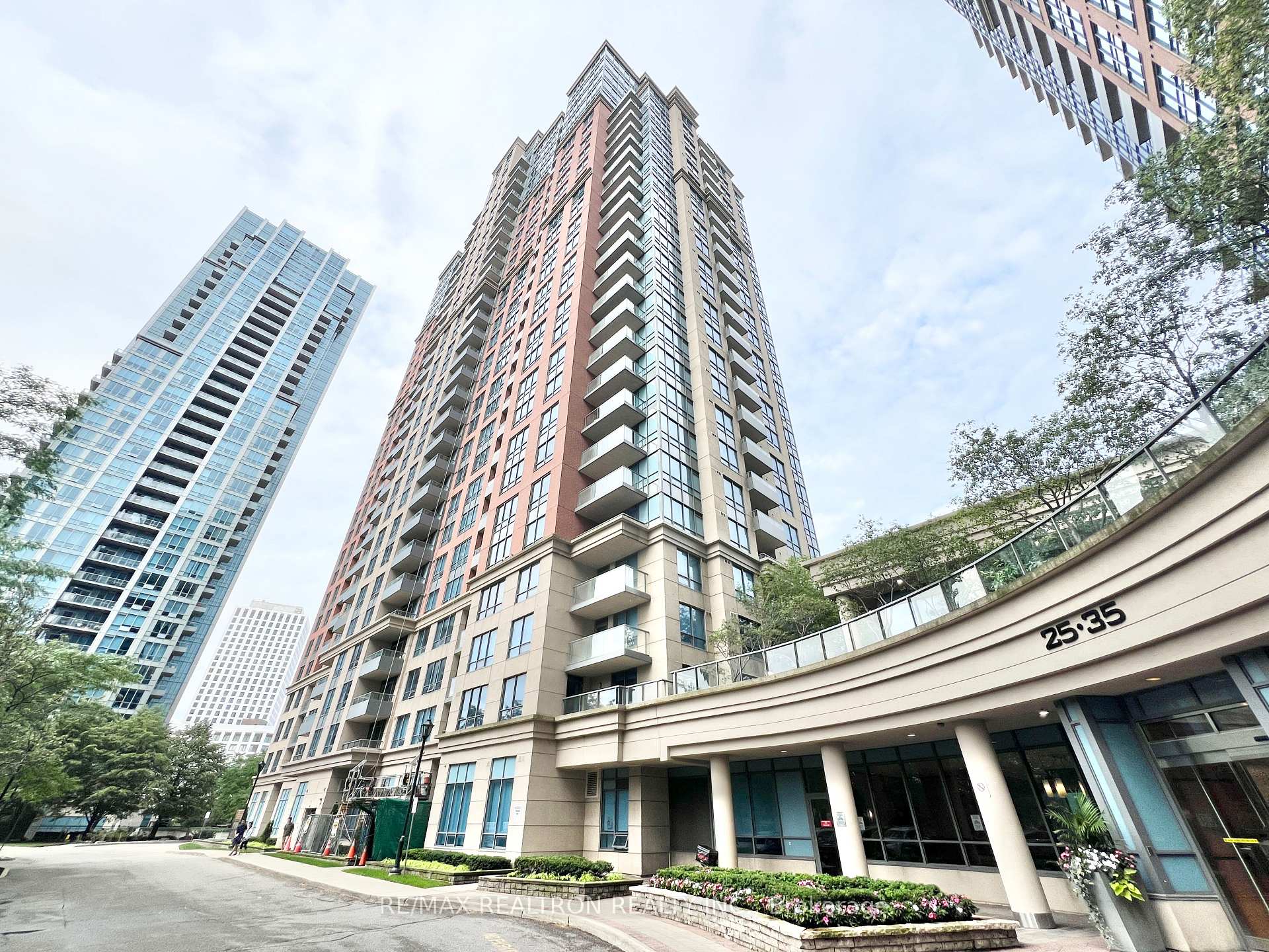 Photo 1 of Unit 2553, 25 Viking Lane, Etobicoke, Islington-City Centre West — HOMEH