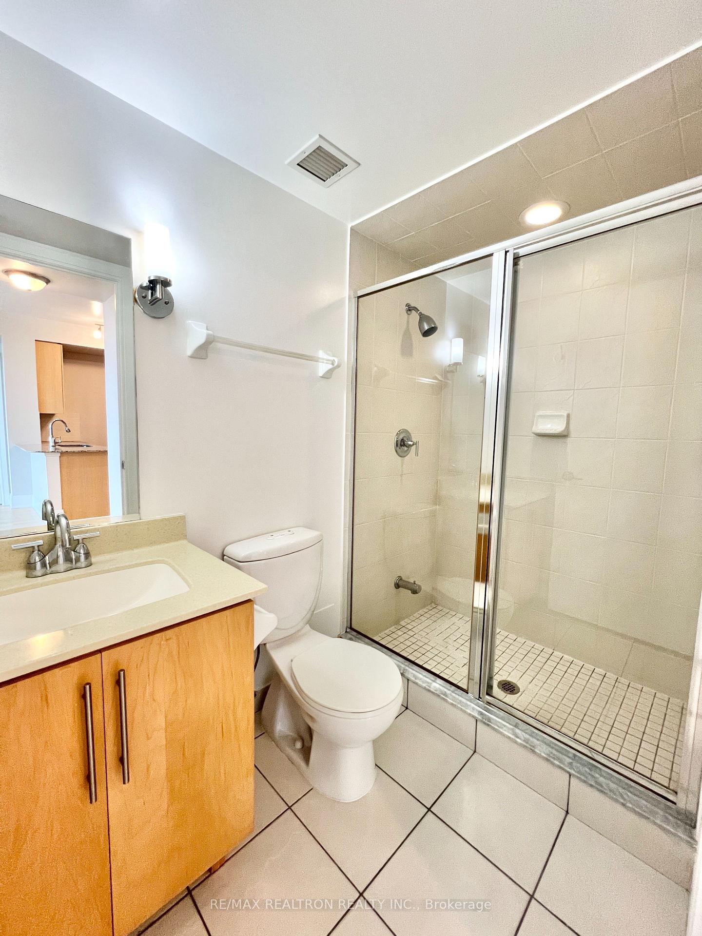 Photo 17 of Unit 2553, 25 Viking Lane, Etobicoke, Islington-City Centre West — HOMEH
