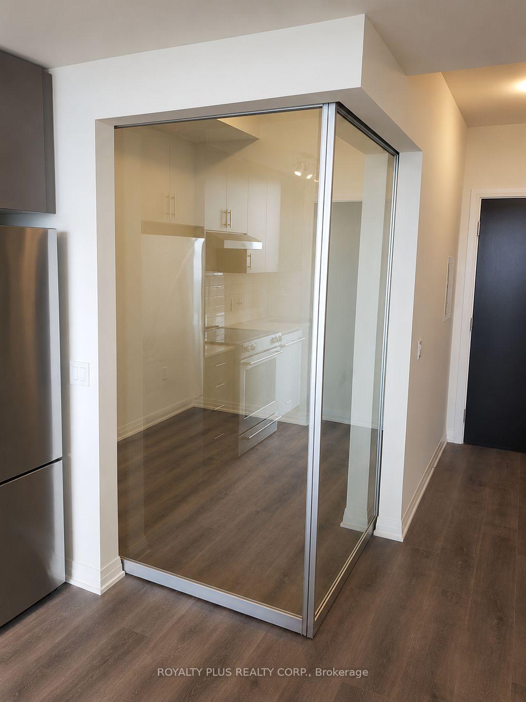 Photo 5 of Unit 11, 9000 Jane Street, Vaughan, Vellore Village — HOMEH