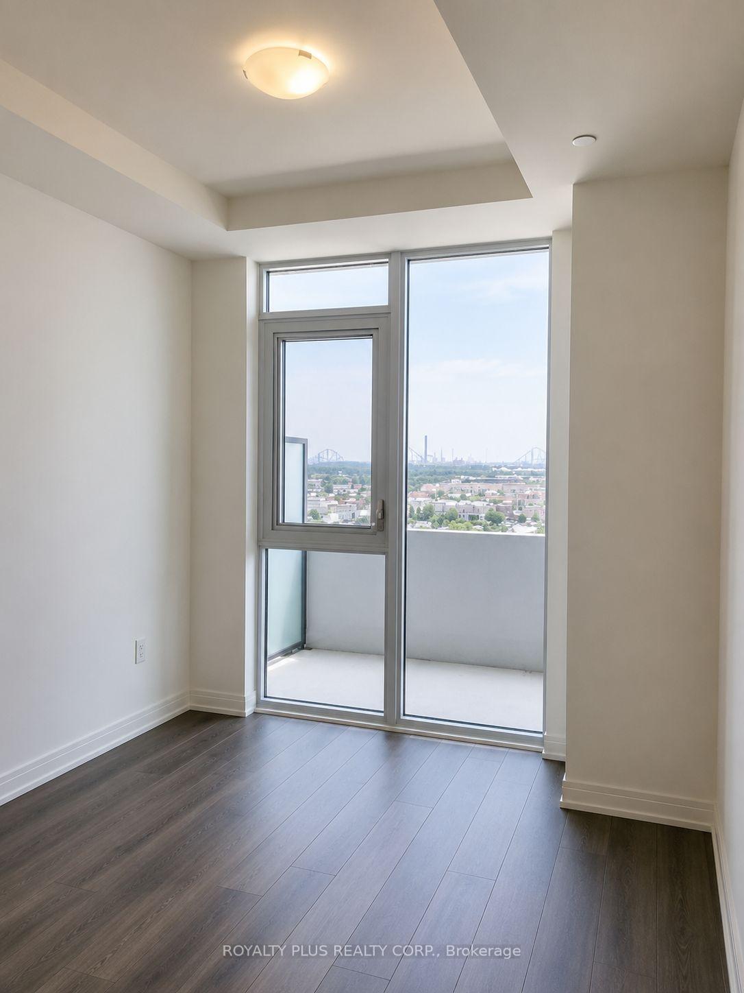 Photo 6 of Unit 11, 9000 Jane Street, Vaughan, Vellore Village — HOMEH