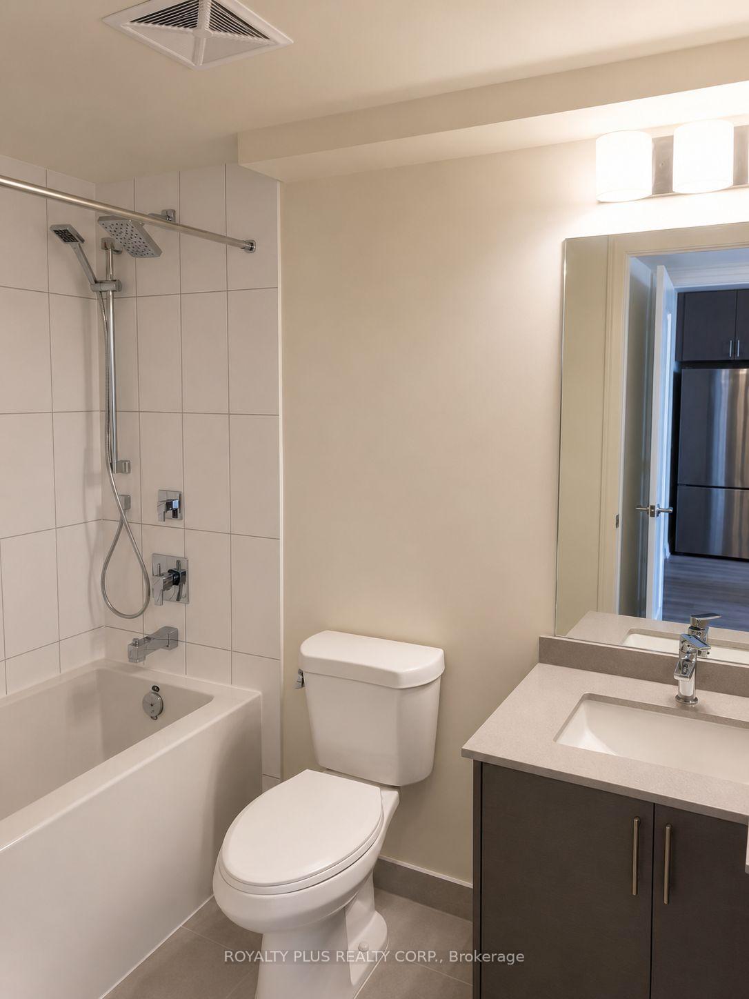 Photo 7 of Unit 11, 9000 Jane Street, Vaughan, Vellore Village — HOMEH